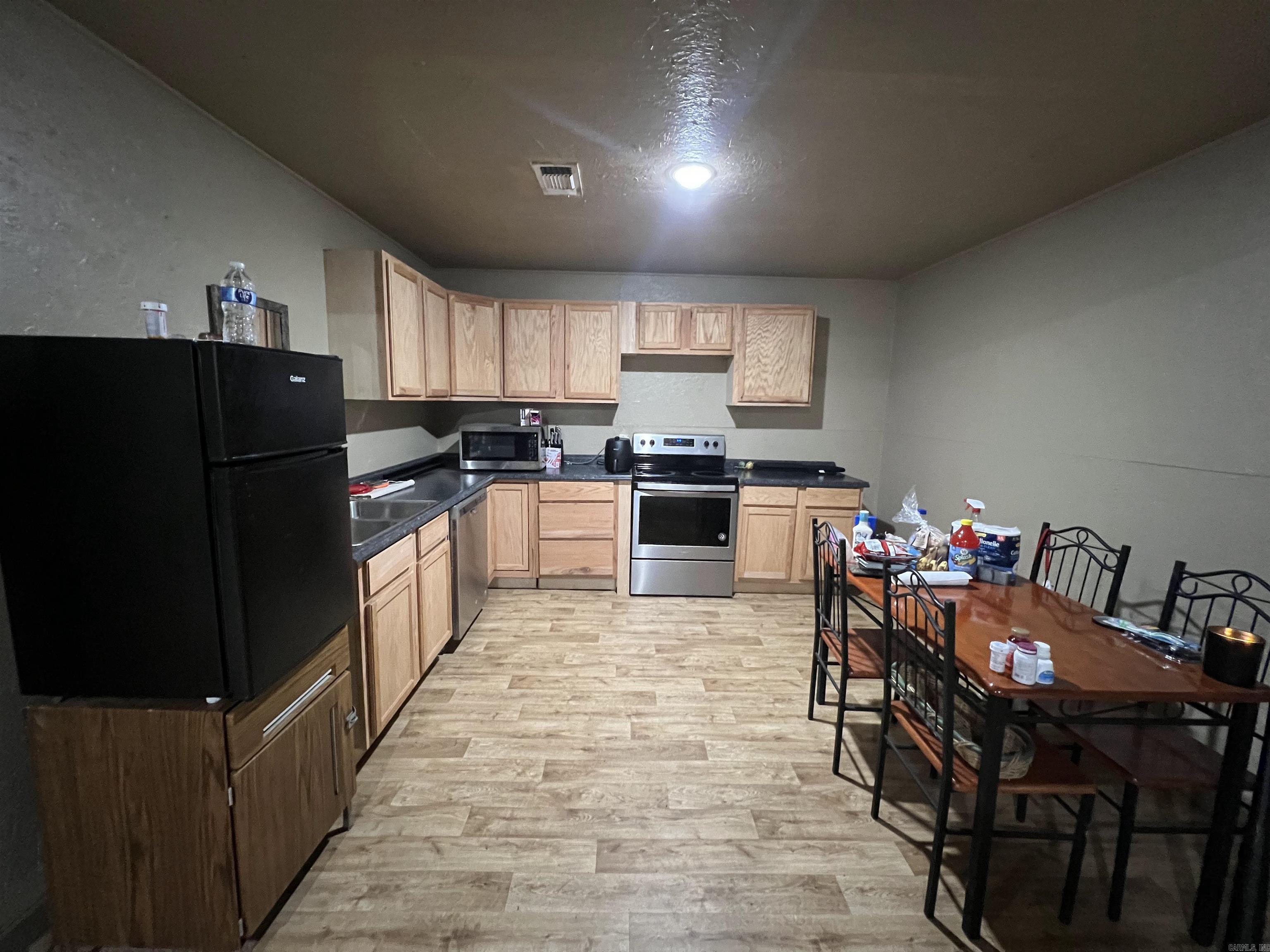 1011  Polk Road 38  Hatfield, AR