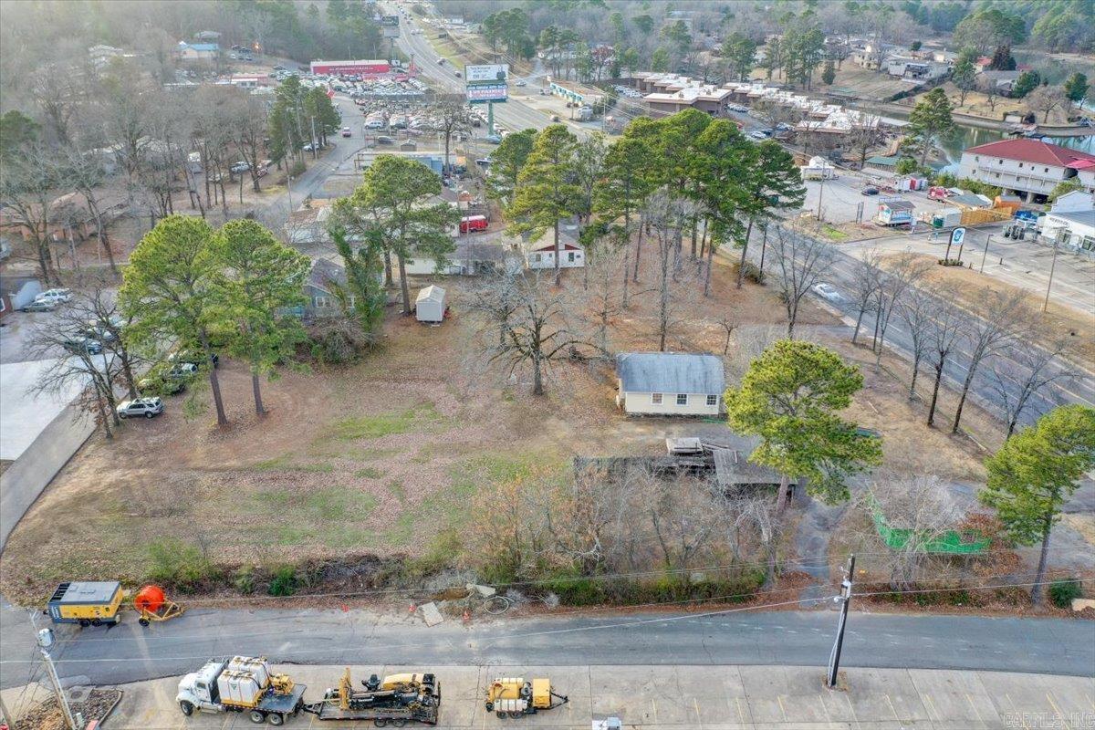 1347,1349,1369  Airport  Hot Springs, AR