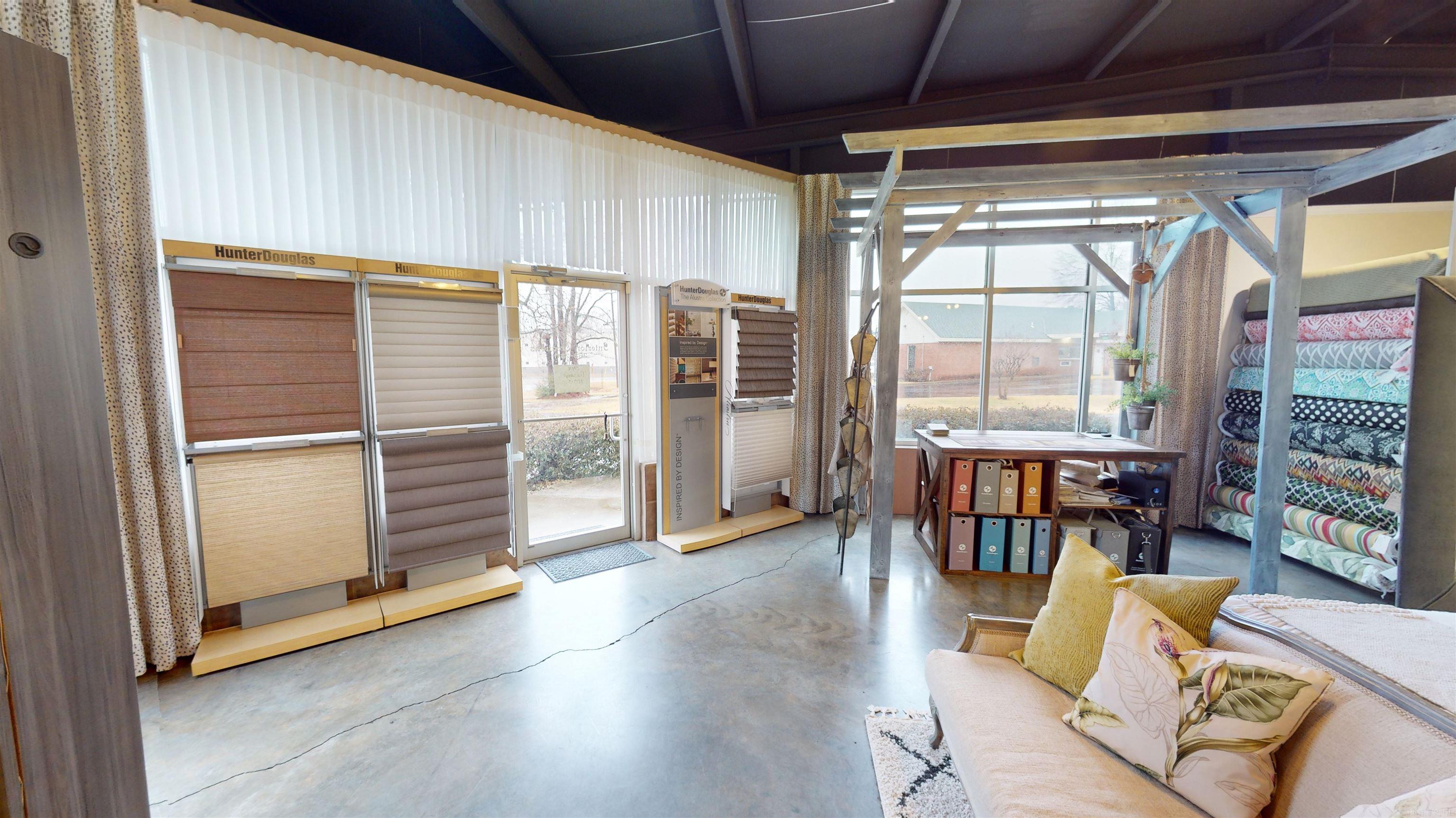 1612 W Beebe Capps  Searcy, AR