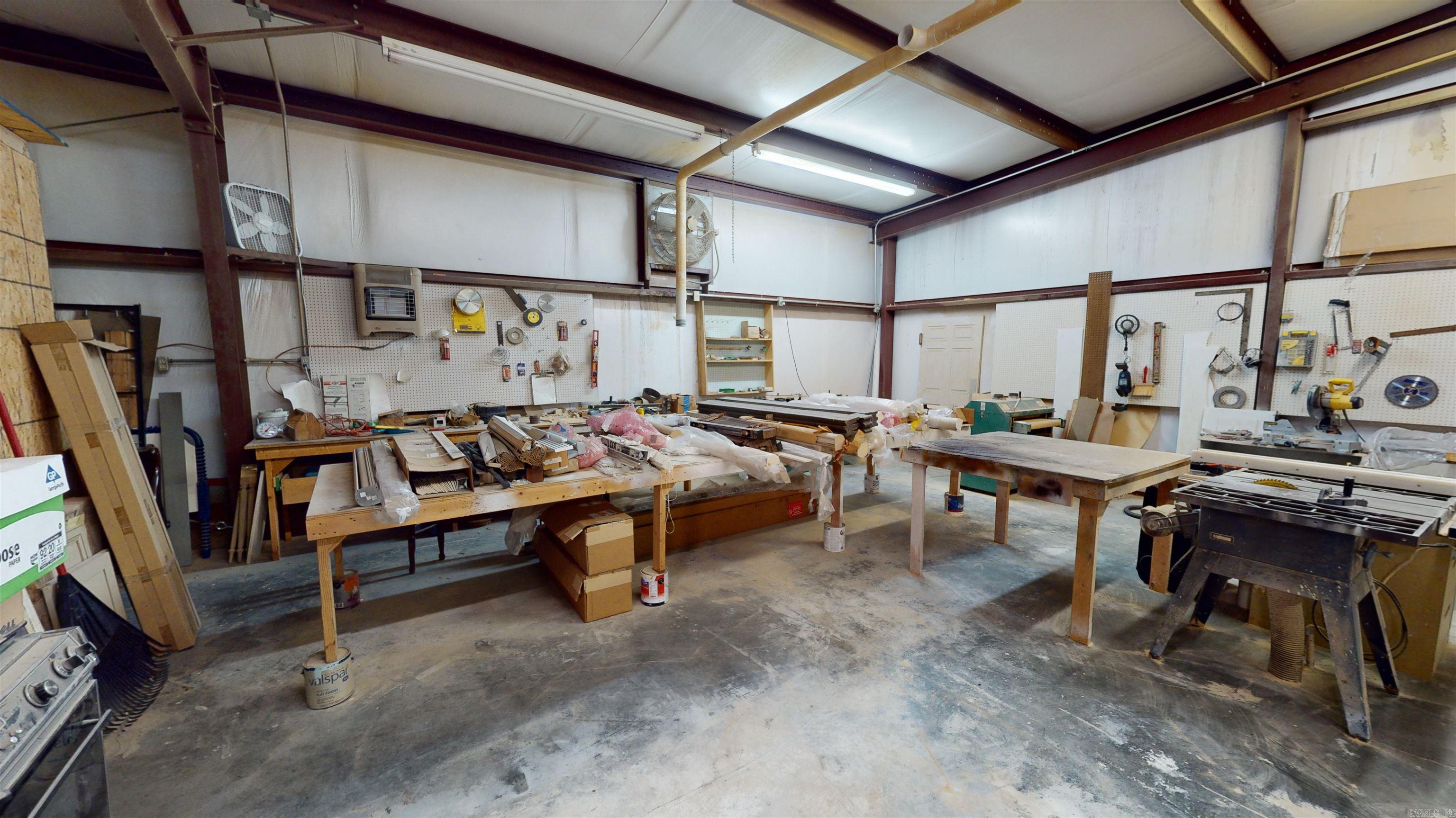 1612 W Beebe Capps  Searcy, AR