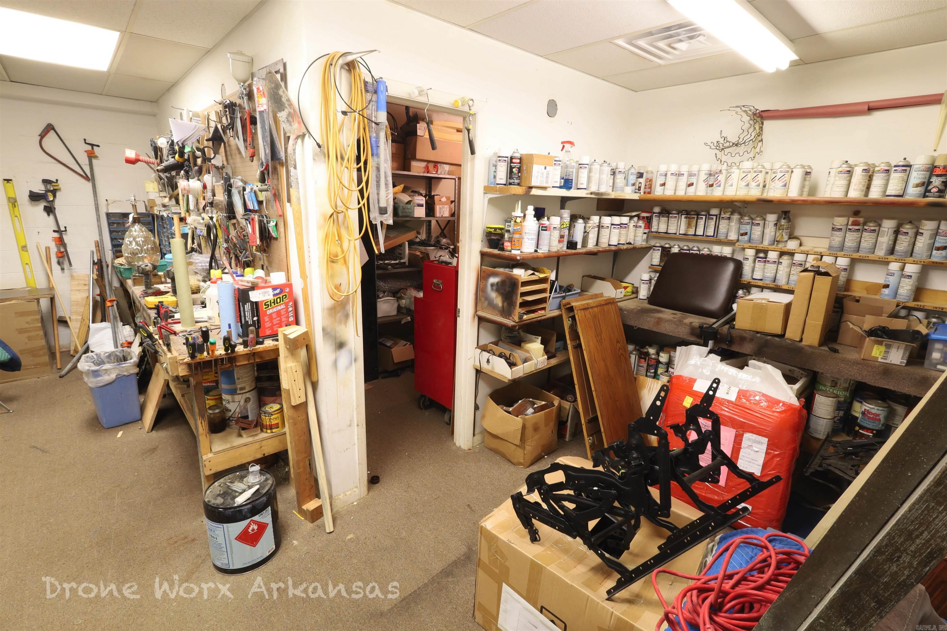 100  Lynn  Marshall, AR