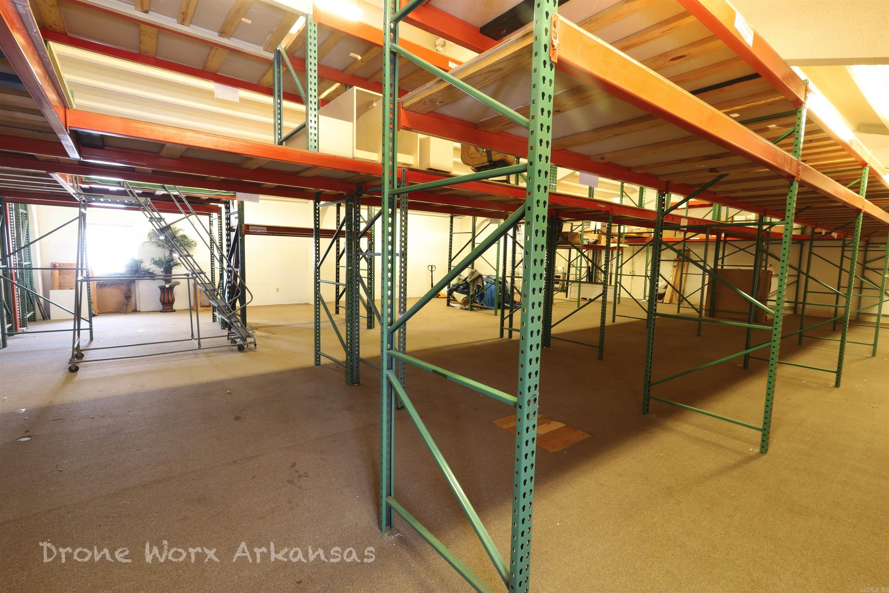 100  Lynn  Marshall, AR