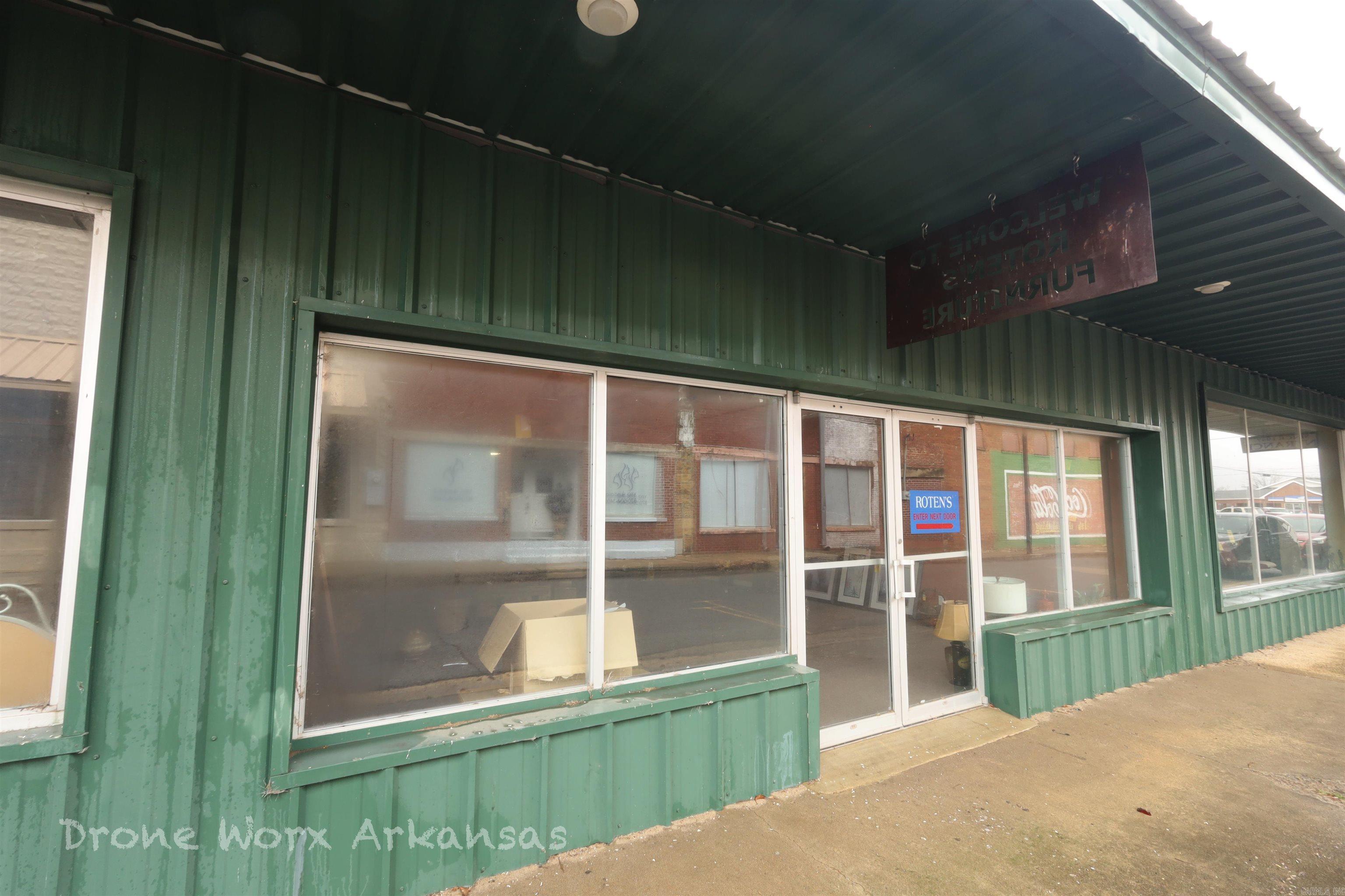 100-D  Main  Marshall, AR