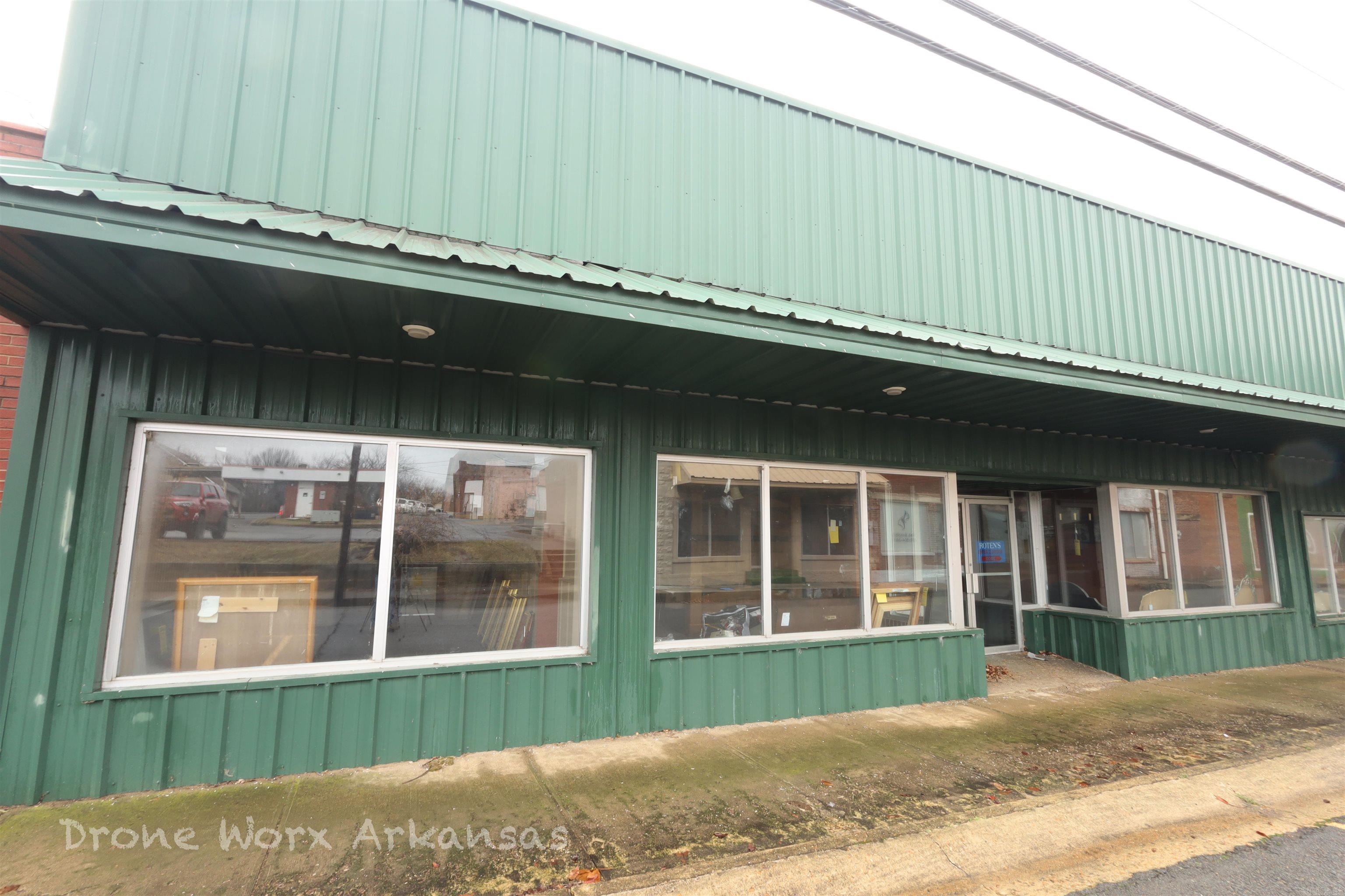 100-E  Main  Marshall, AR