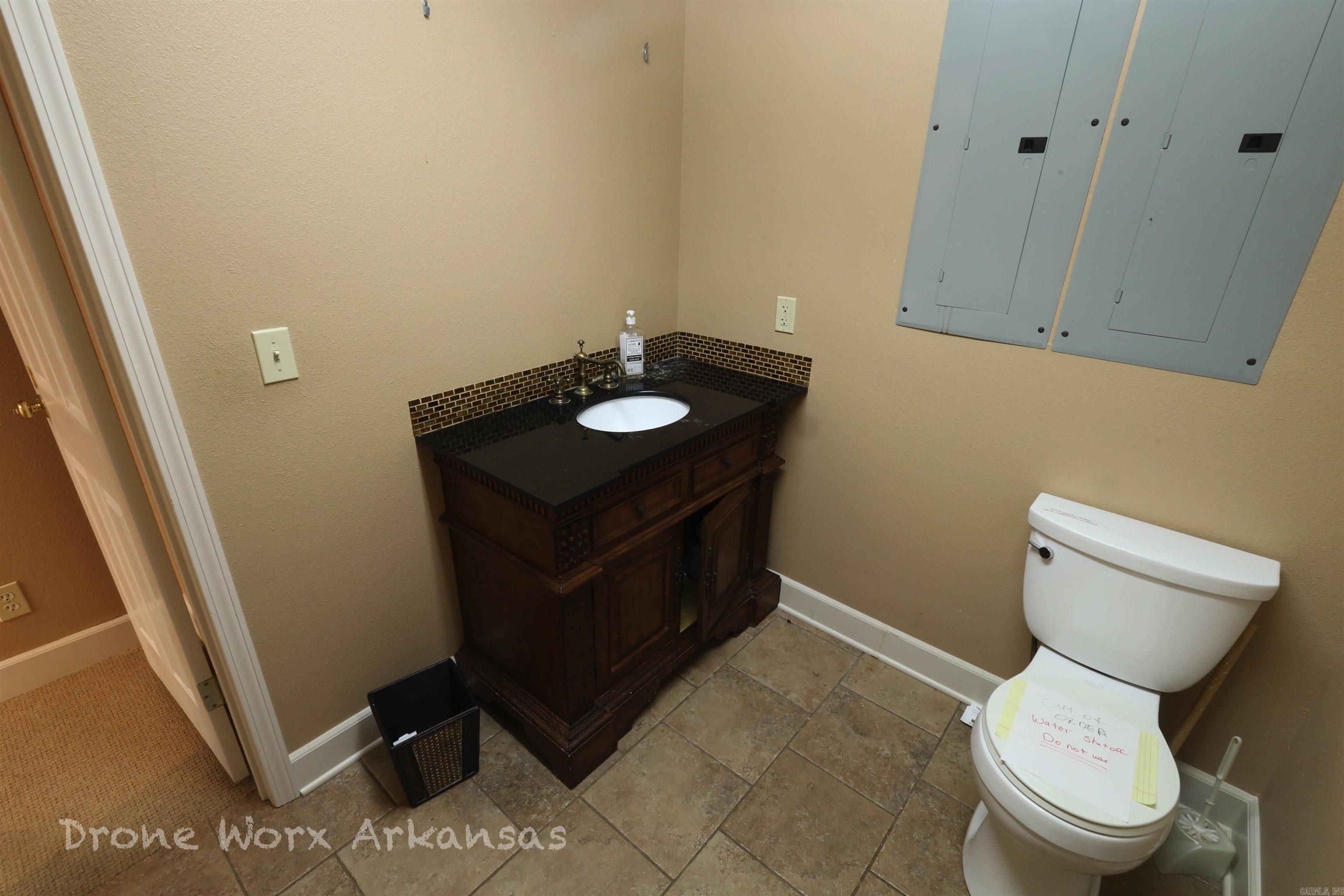103 W Main  Marshall, AR