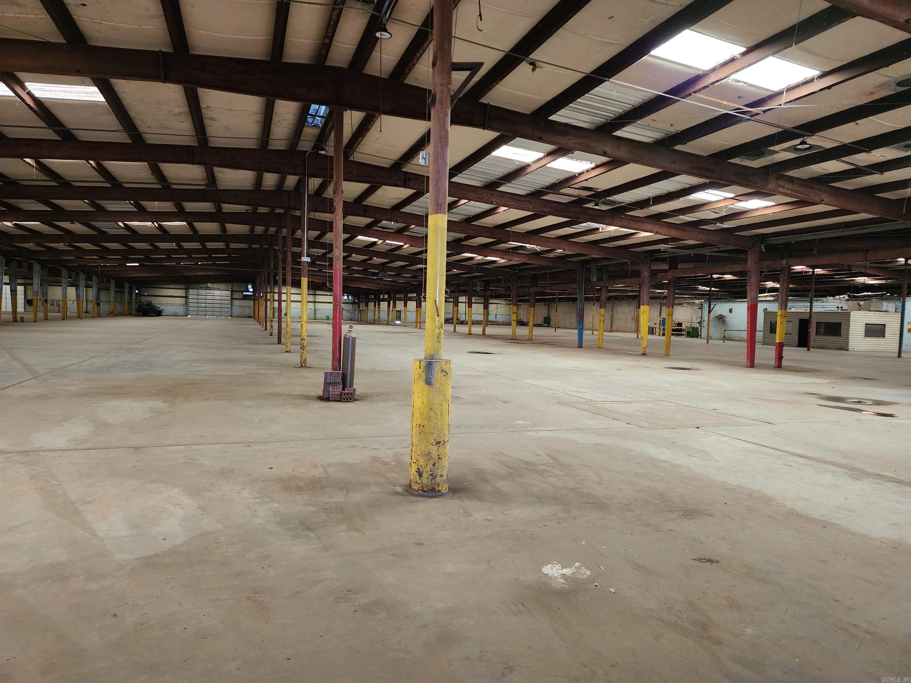 7301  Victory  Newport, AR