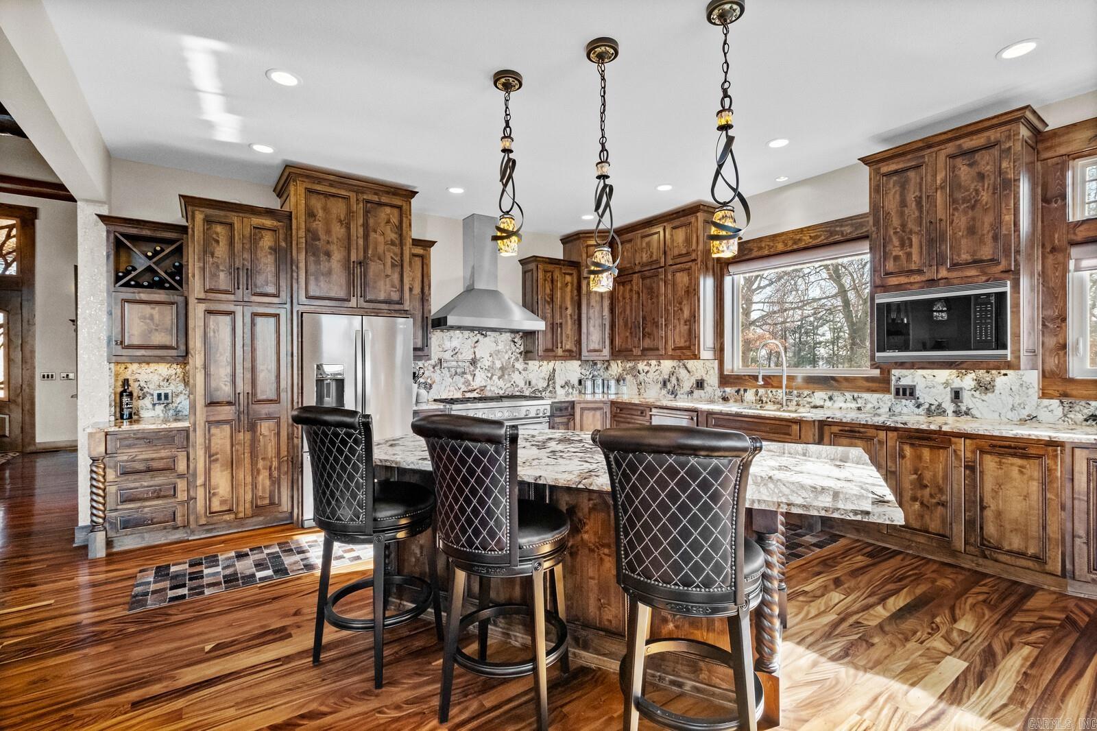 768 Cobblestone Lane Eureka Springs, AR 72631