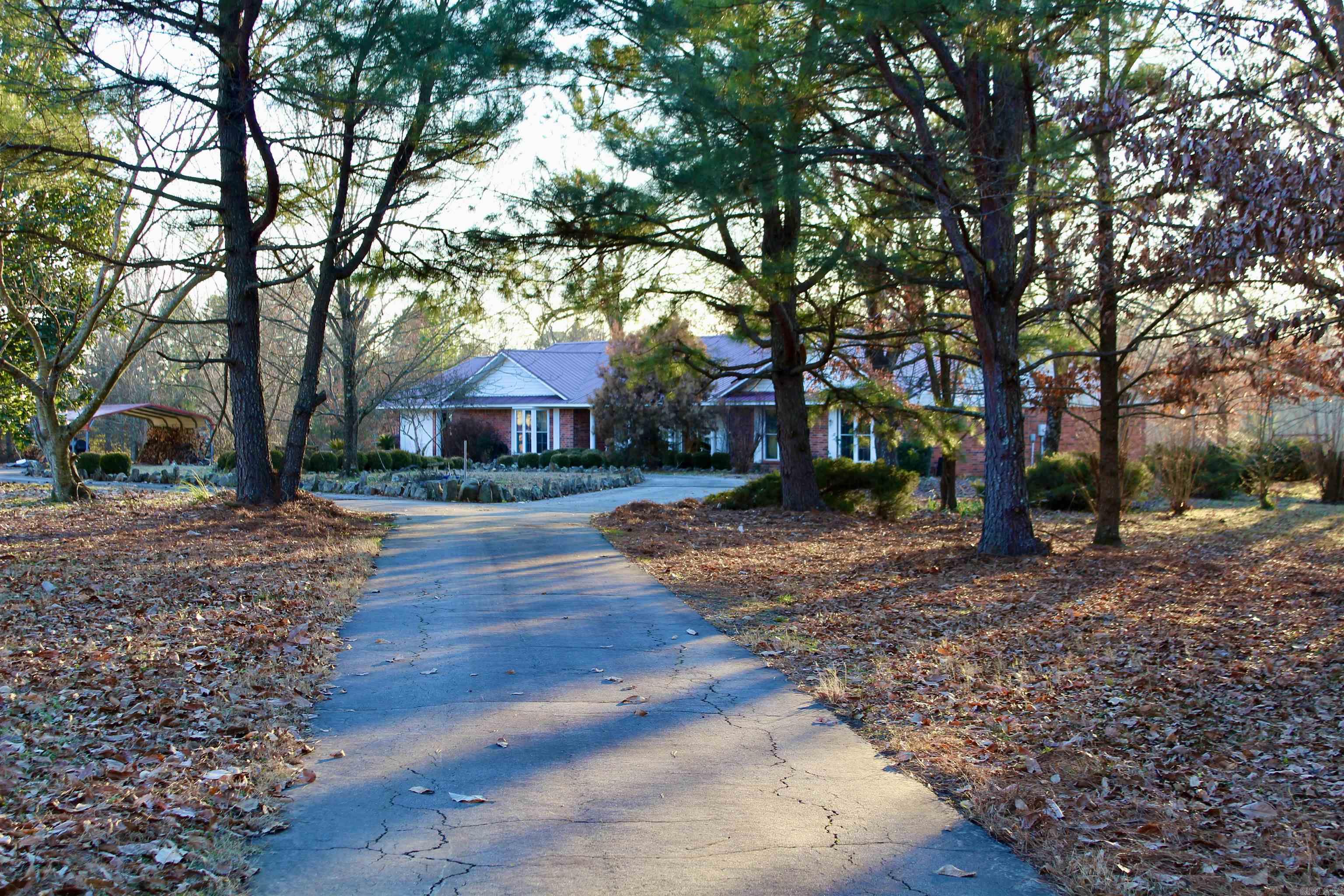 686  Polk 38  Hatfield, AR
