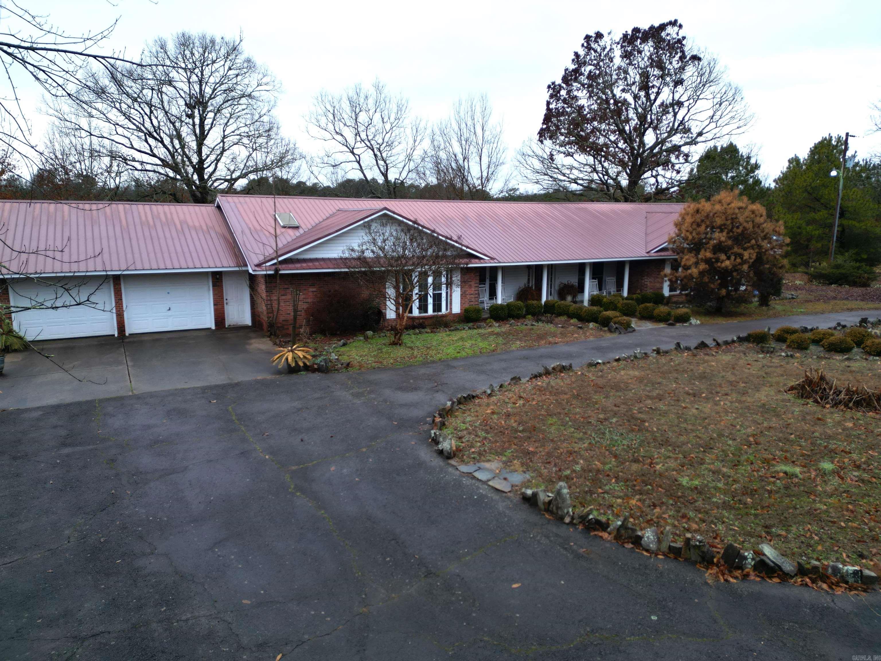 686  Polk 38  Hatfield, AR