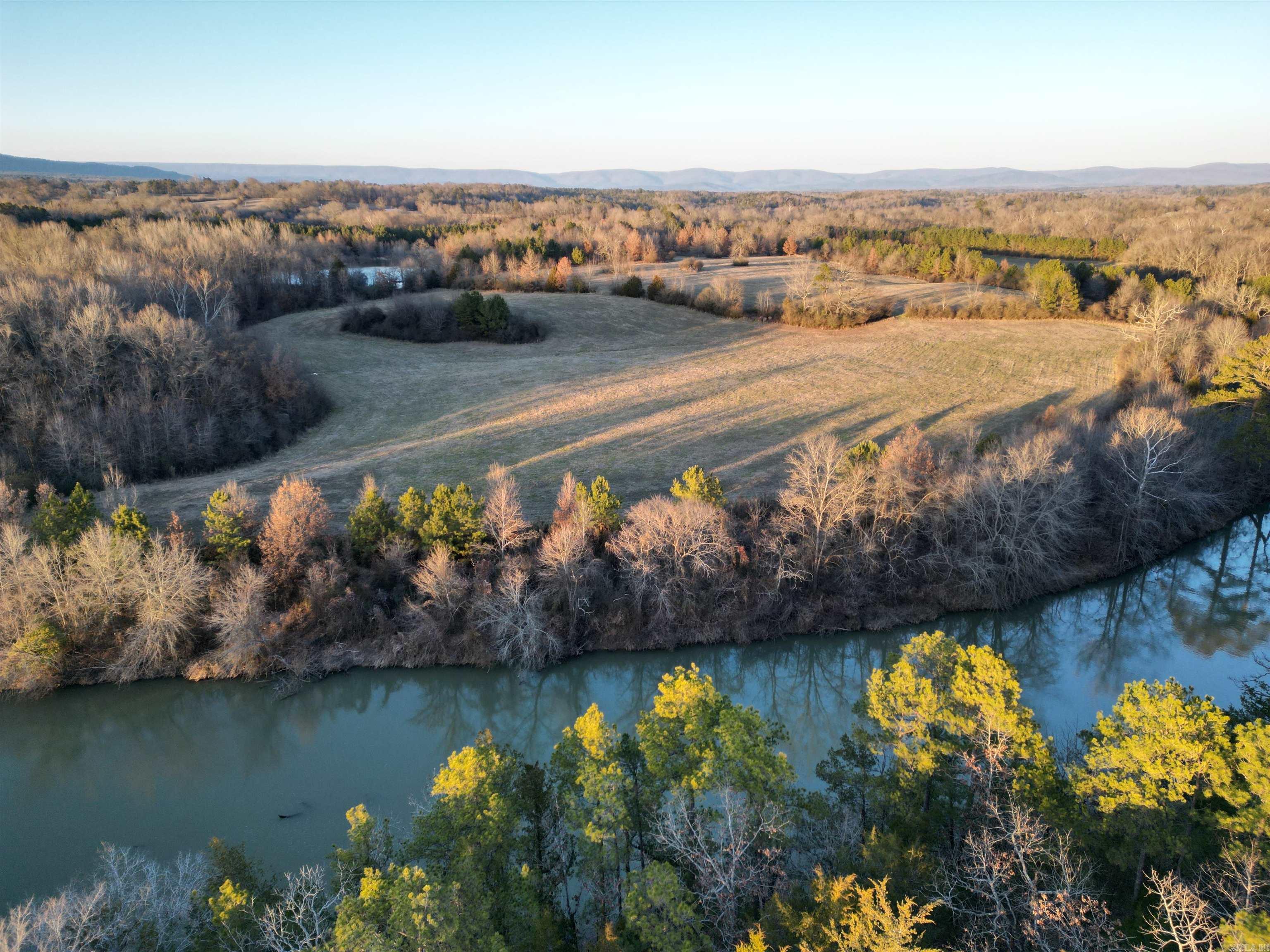 686  Polk 38  Hatfield, AR
