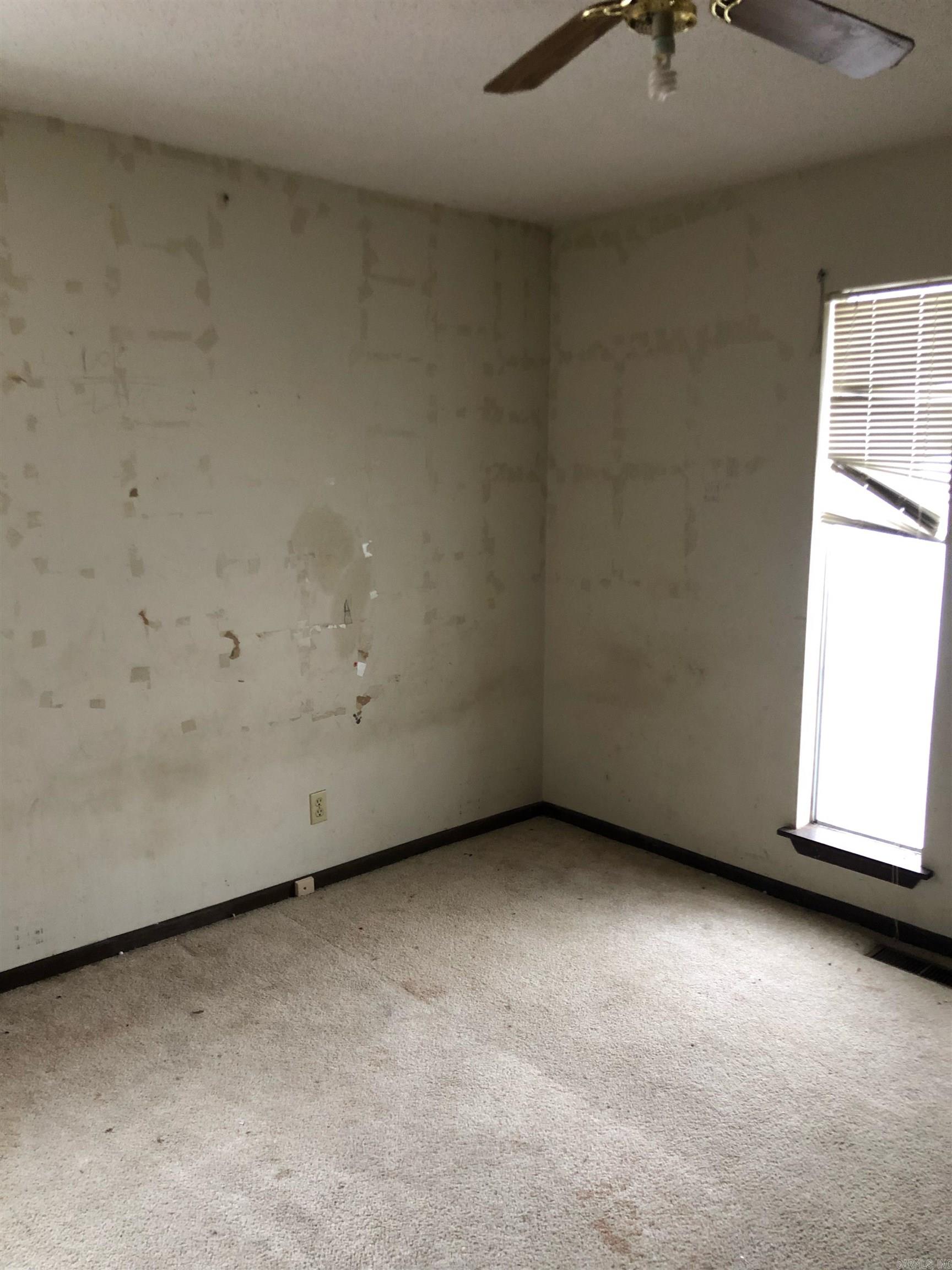 1006 Hickey Street Forrest City, AR 72335