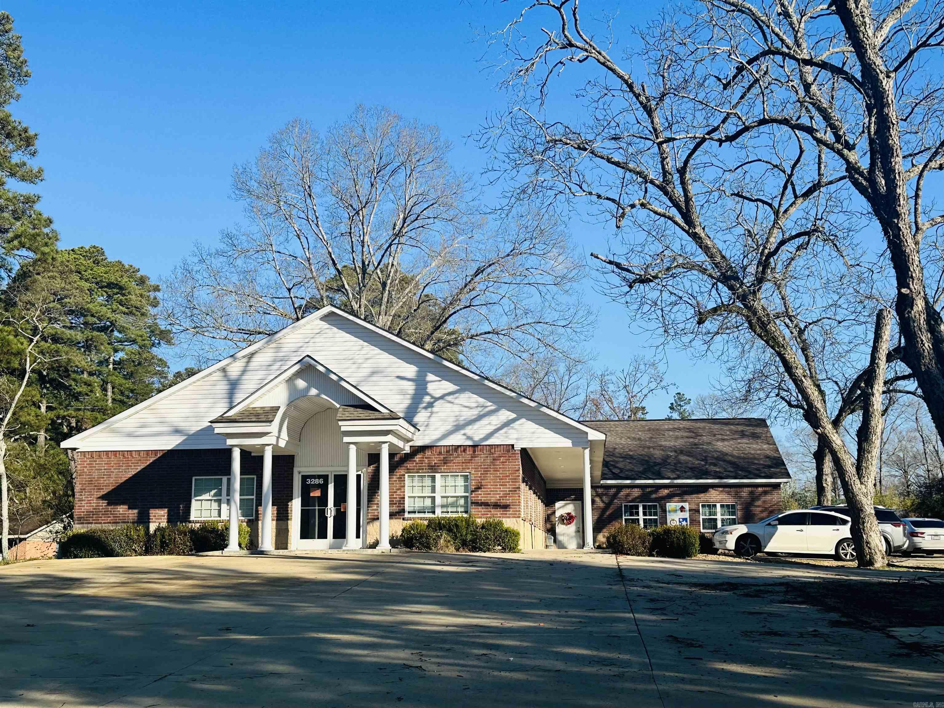3286 W Hillsboro St  El Dorado, AR
