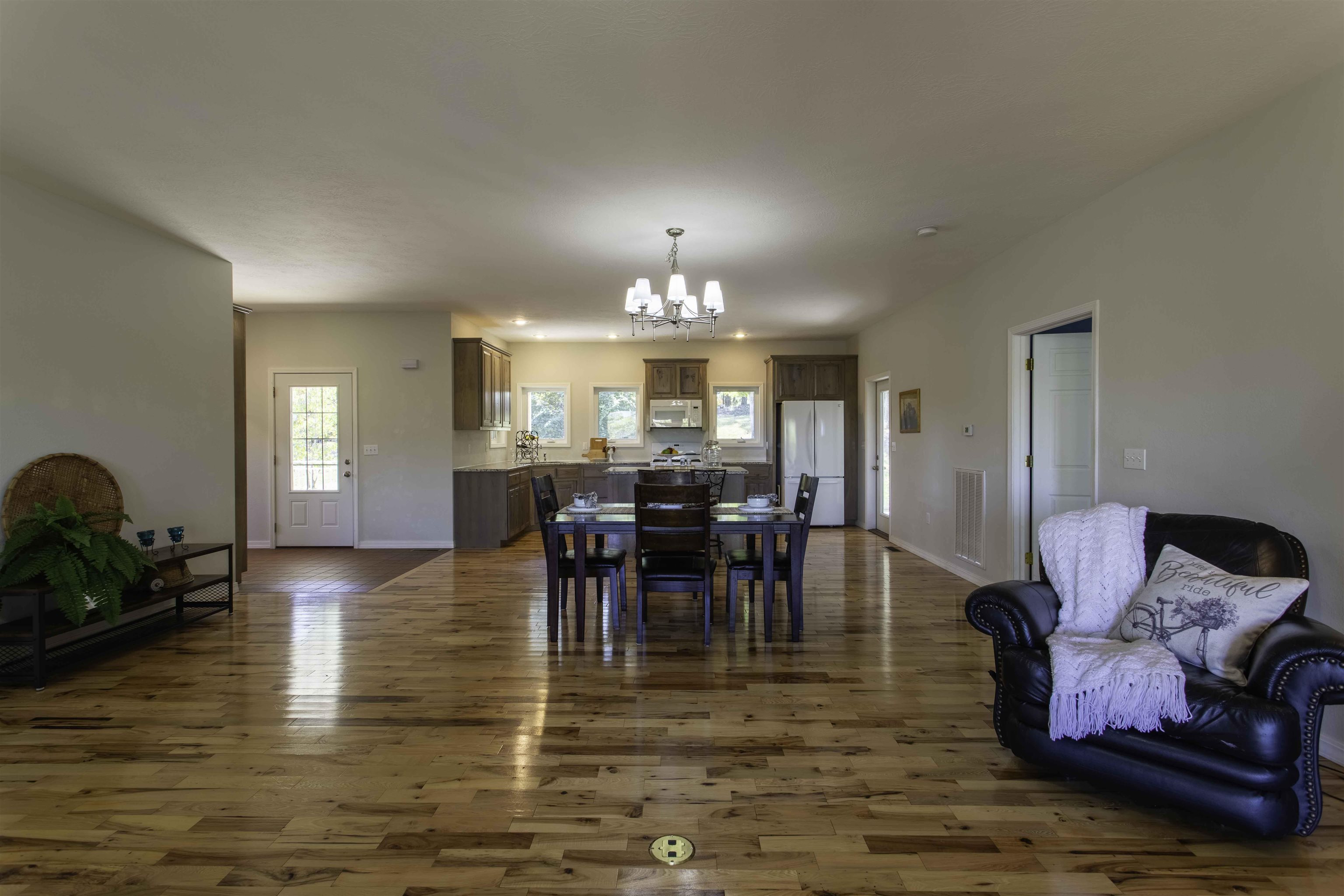 1213 View Park Circle Horseshoe Bend, AR 72512