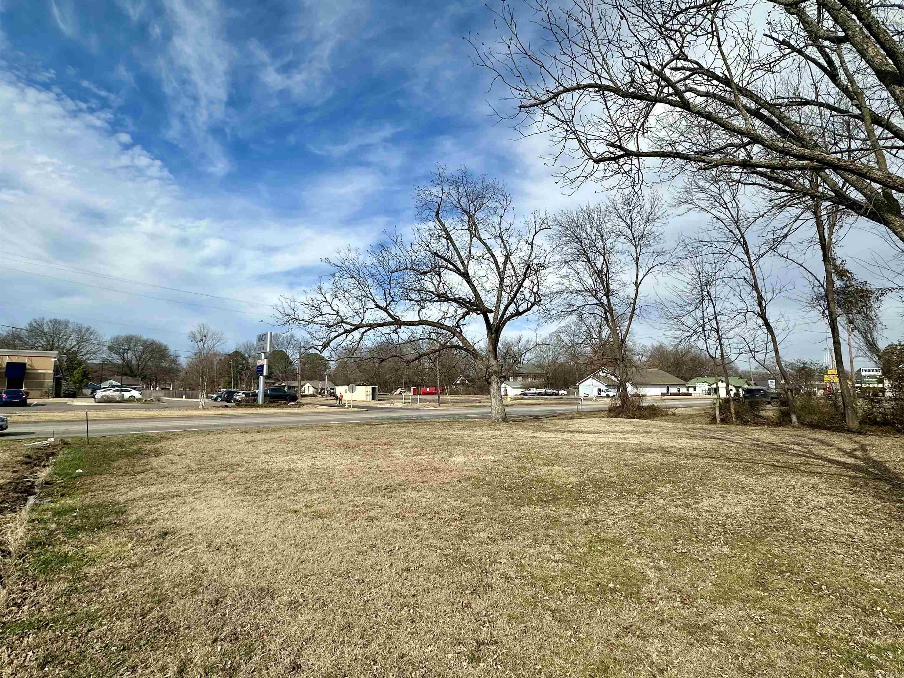 824 N Arkansas Ave  Russellville, AR