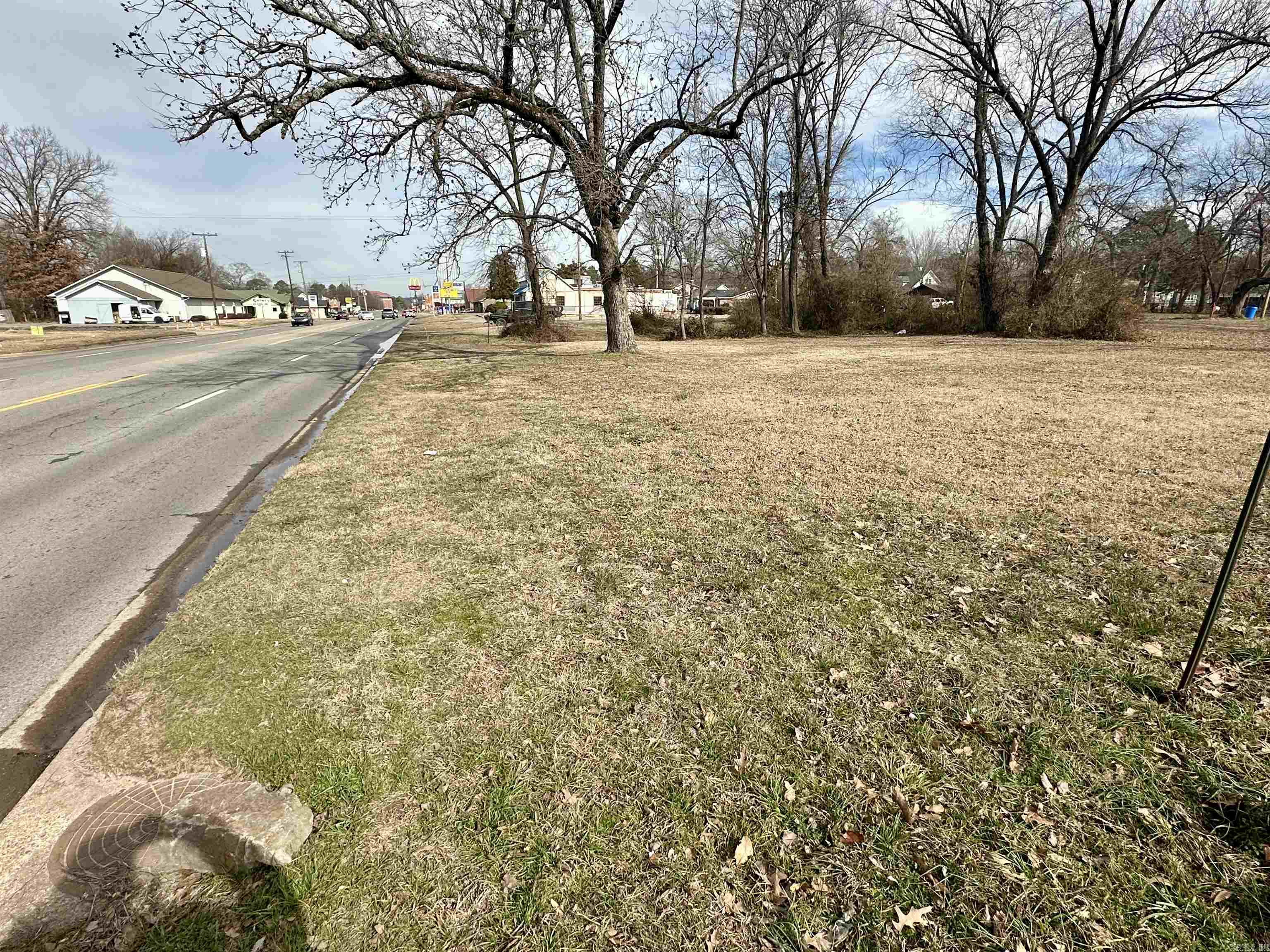 824 N Arkansas Ave  Russellville, AR