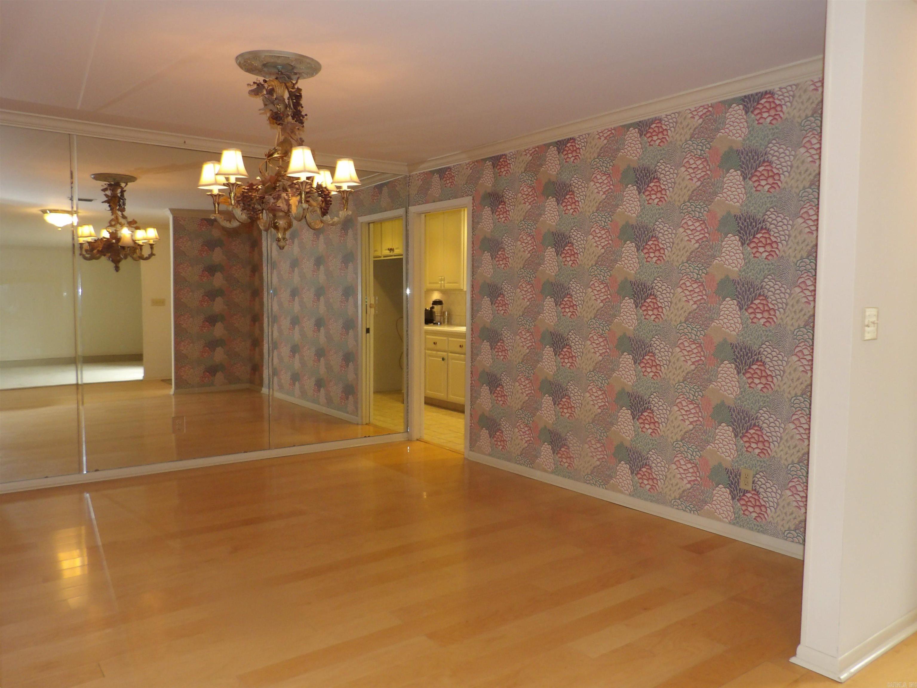 304  Crestwood  Monticello, AR