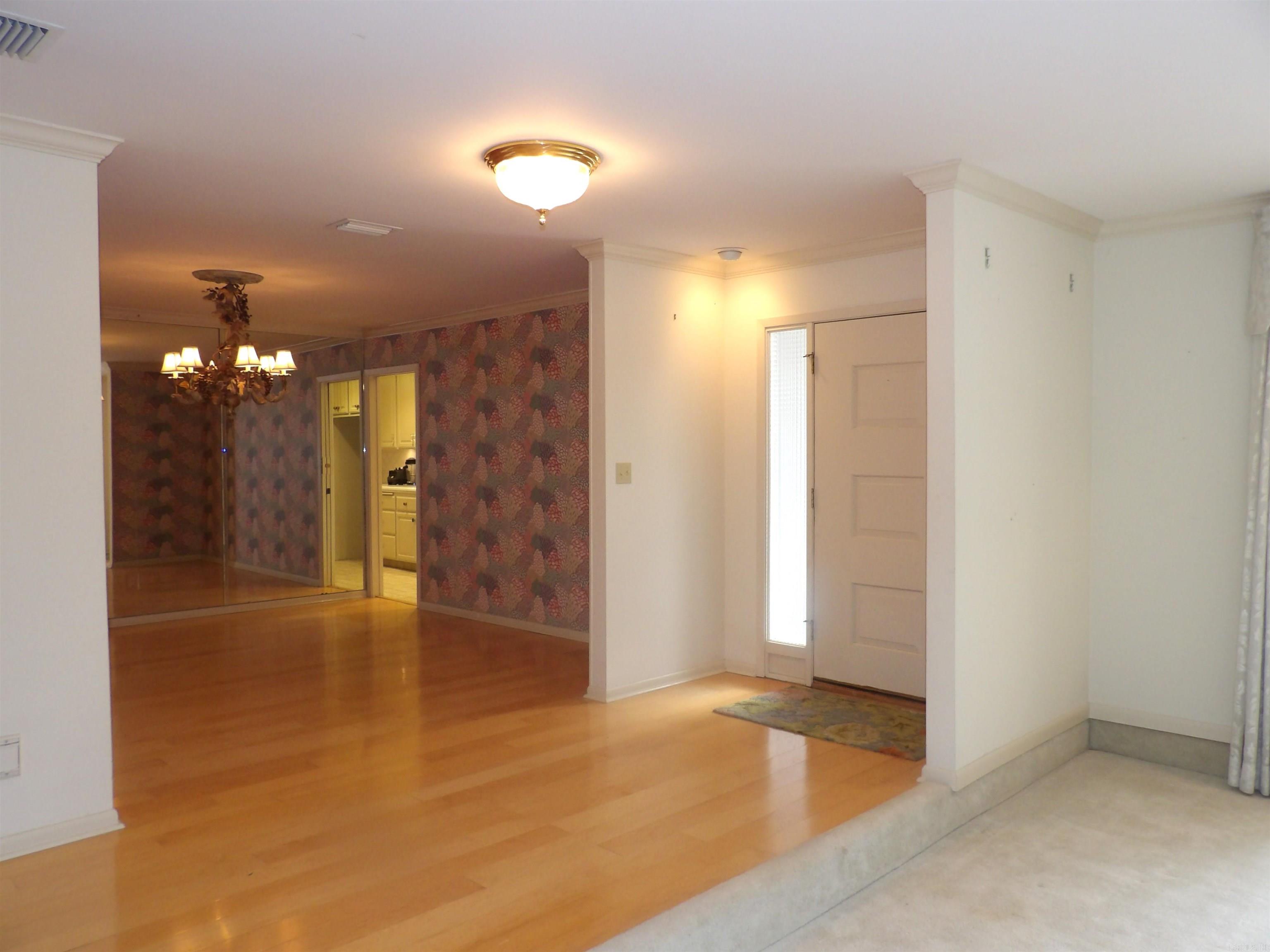 304  Crestwood  Monticello, AR