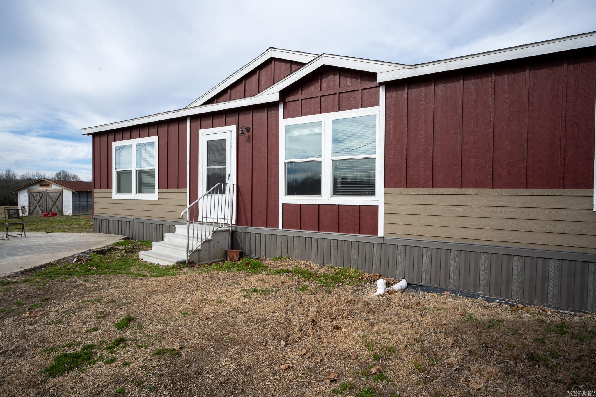 152  Martin Lane  Cove, AR