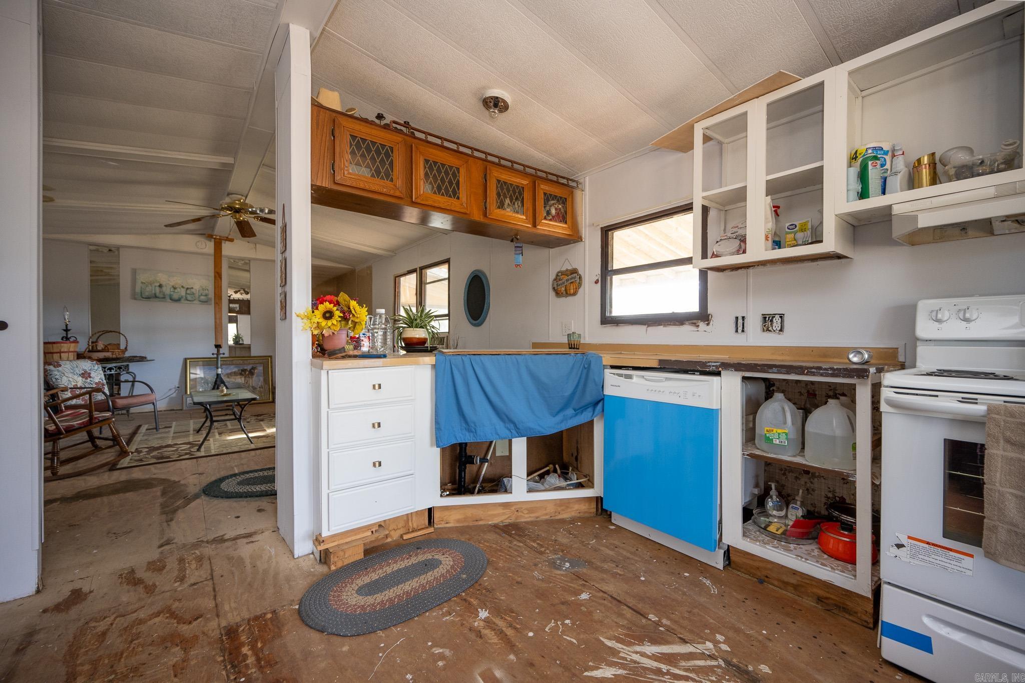 152  Martin Lane  Cove, AR