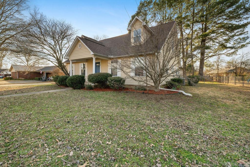 1 Lee Circle
