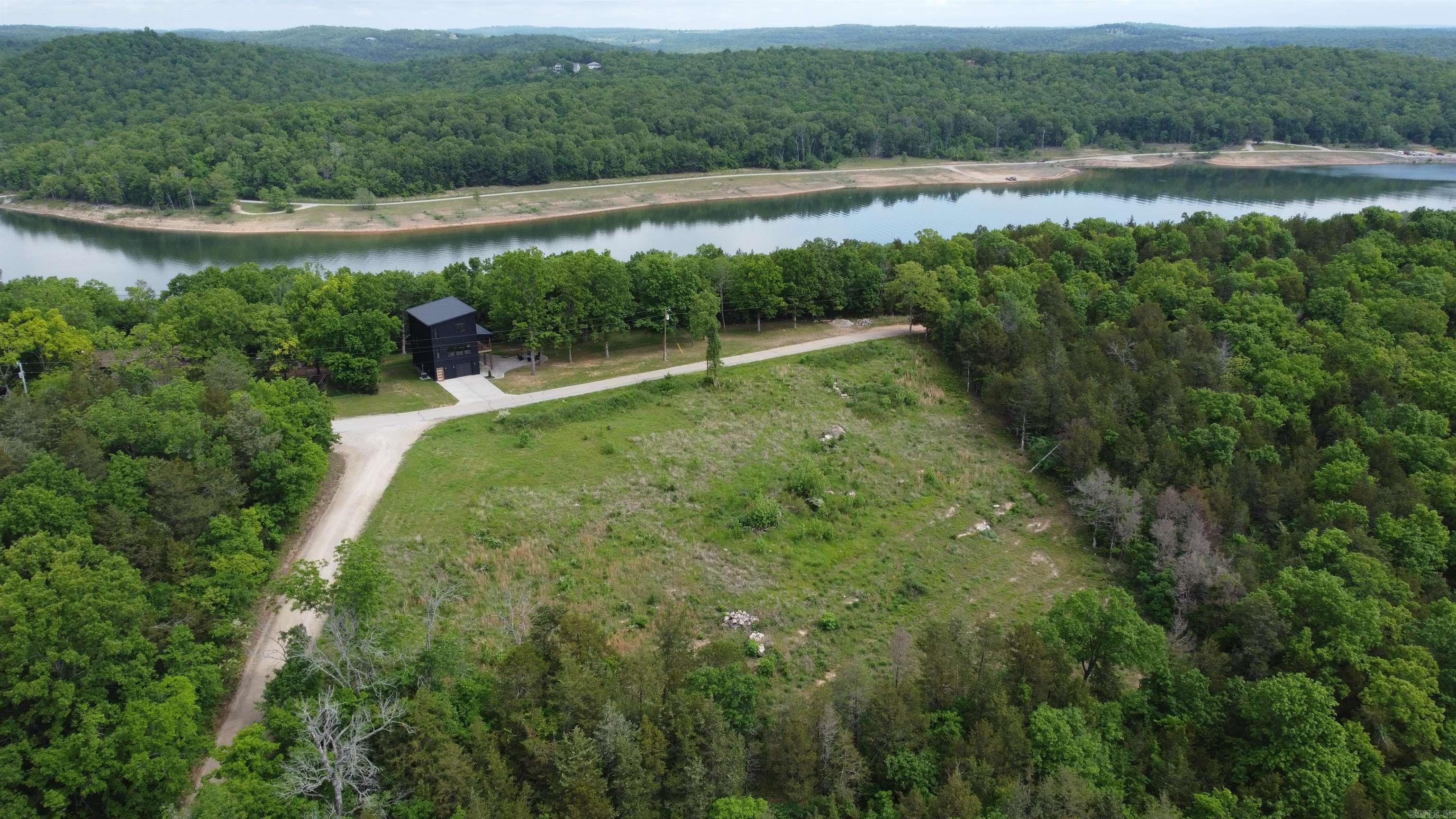 000  Green Haven  Mountain Home, AR