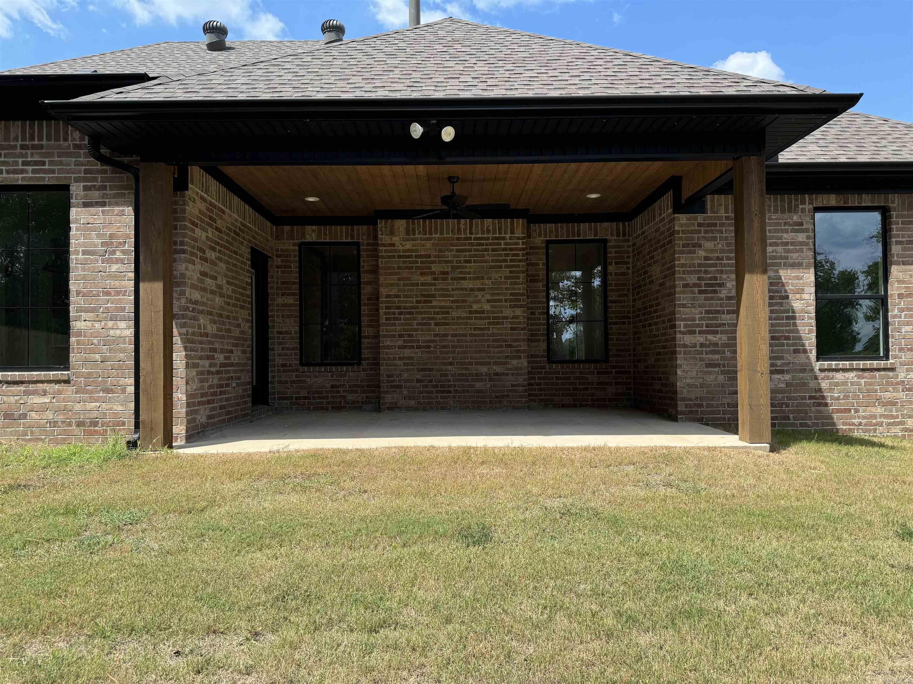 124  Harmony Village  Haskell, AR