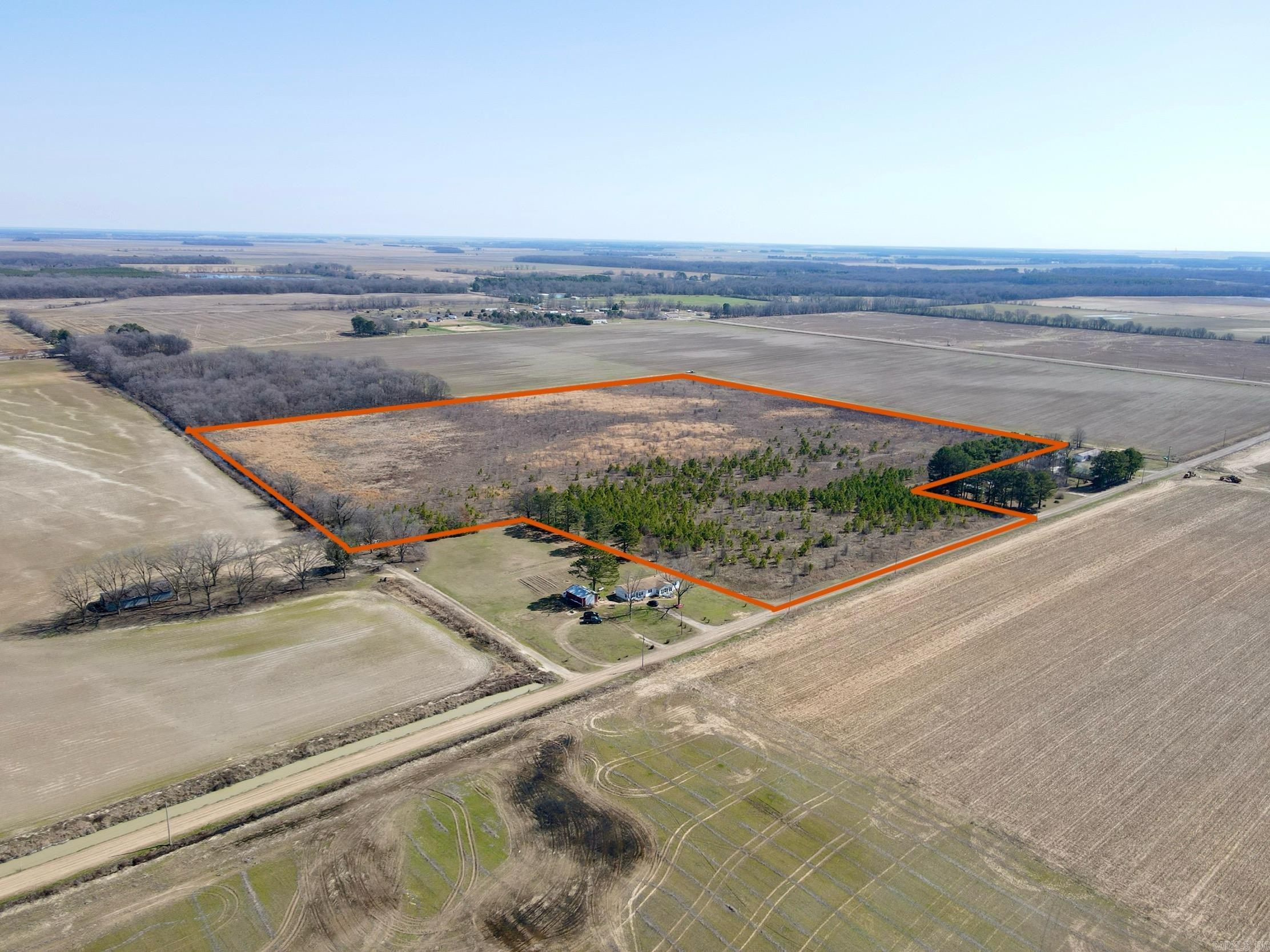 000  Woodruff CR 361  McCrory, AR