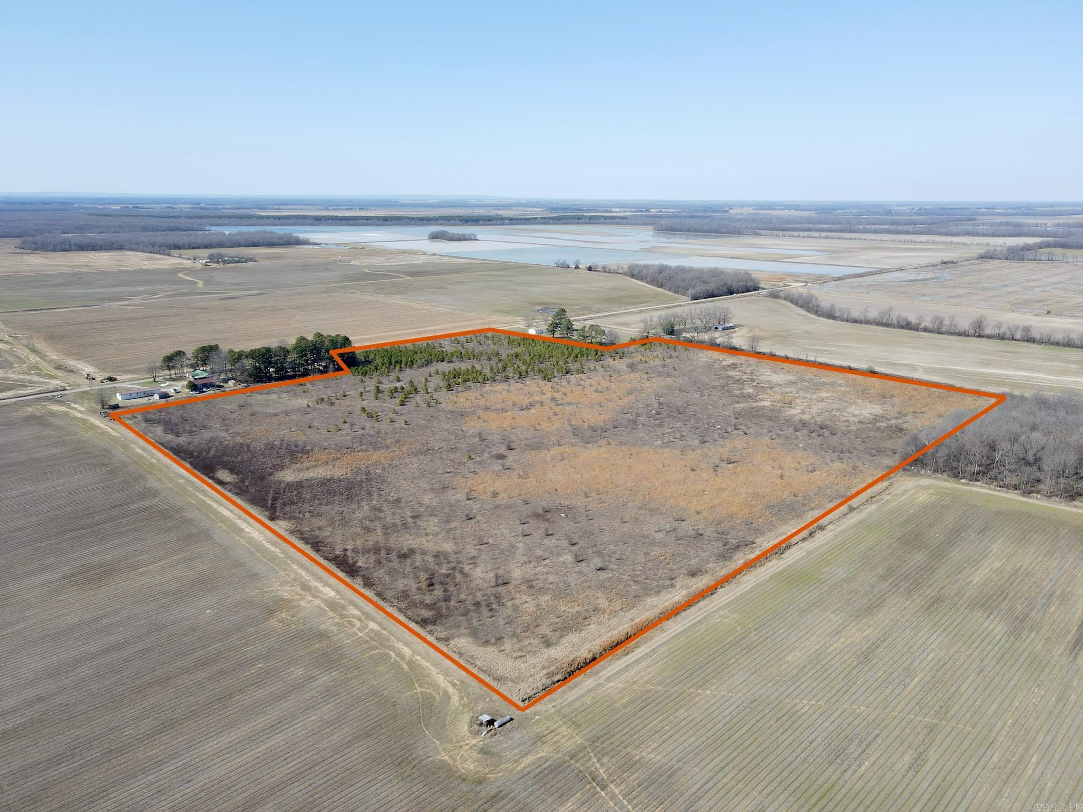 000  Woodruff CR 361  McCrory, AR