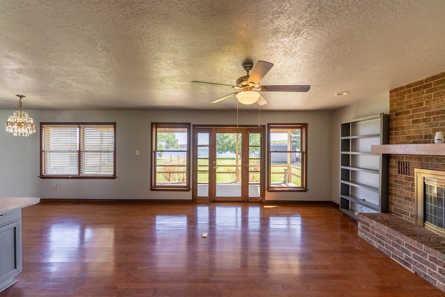 1811  Friendly Point  Horseshoe Bend, AR