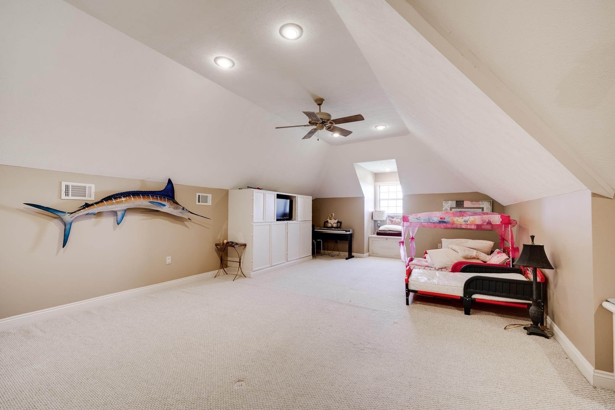 1960  Royal Dr  Conway, AR