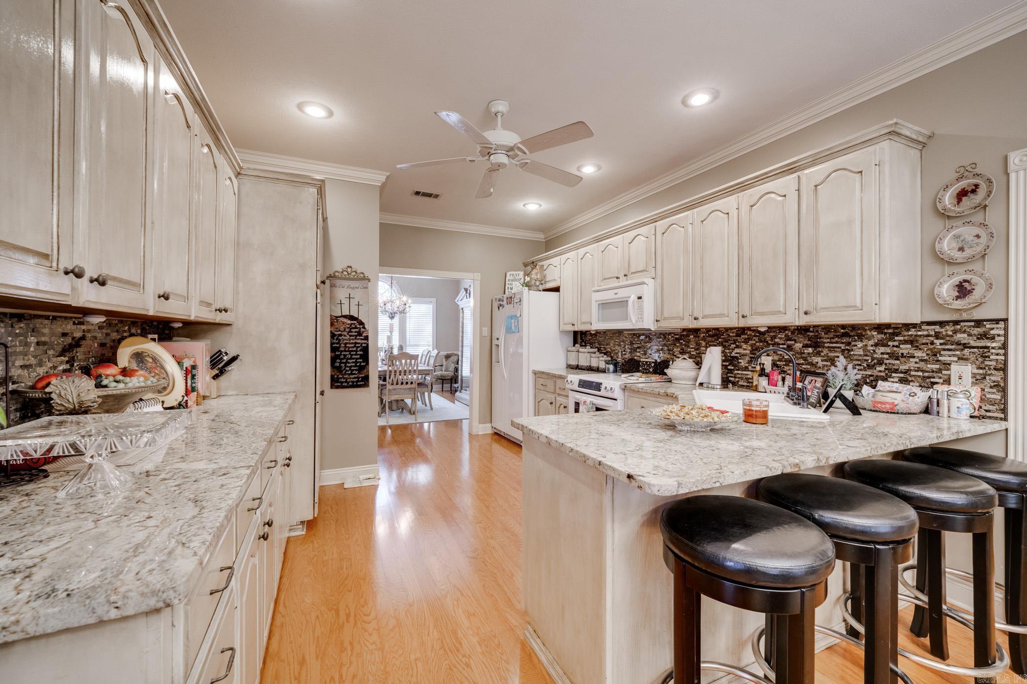 1960  Royal Dr  Conway, AR