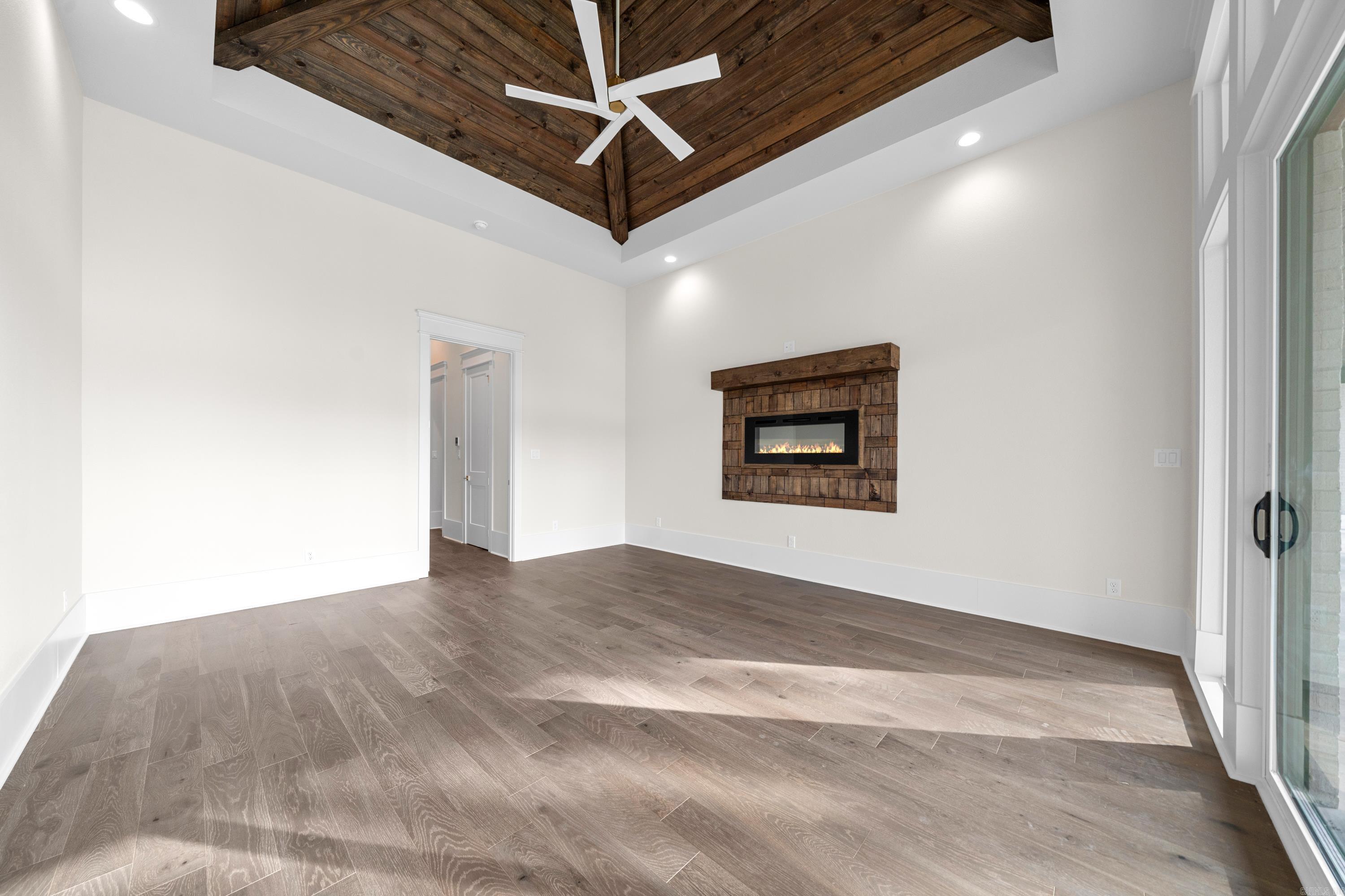 150  Cardinal  Hot Springs, AR