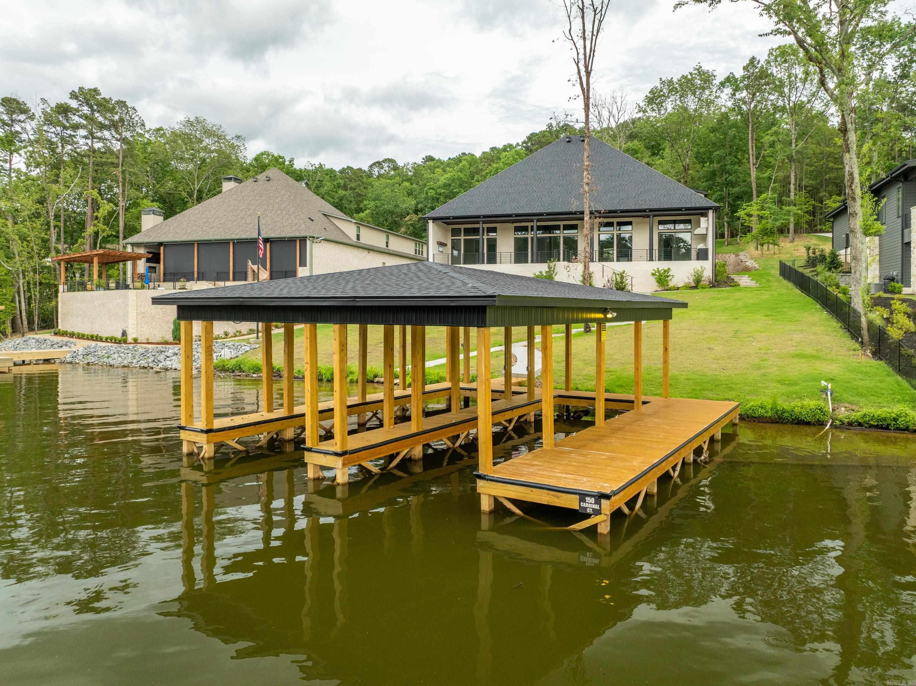 150  Cardinal  Hot Springs, AR
