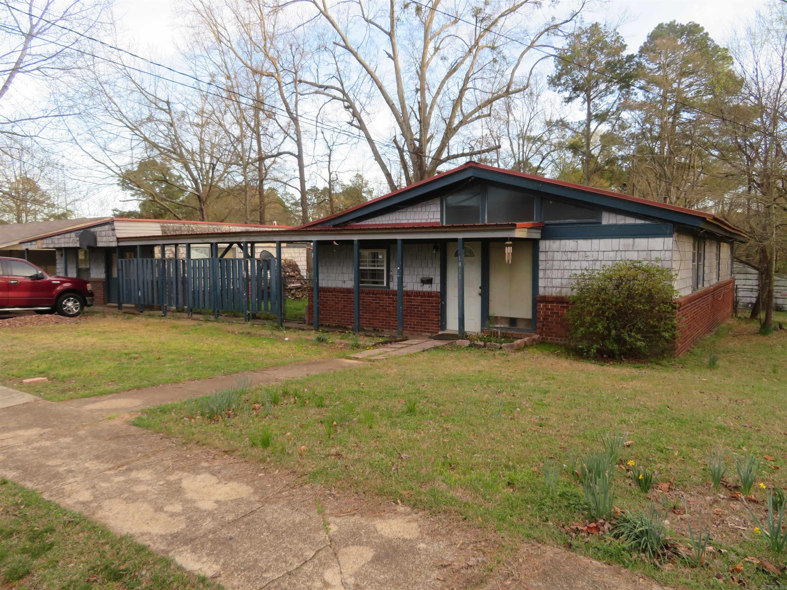 1811  Sylvia  Arkadelphia, AR