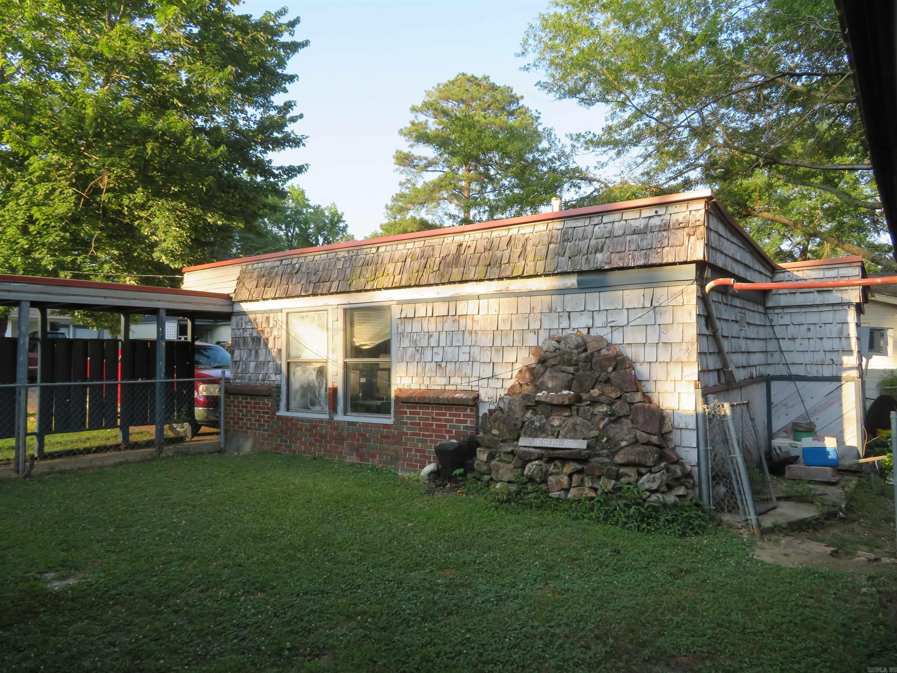 1811  Sylvia  Arkadelphia, AR