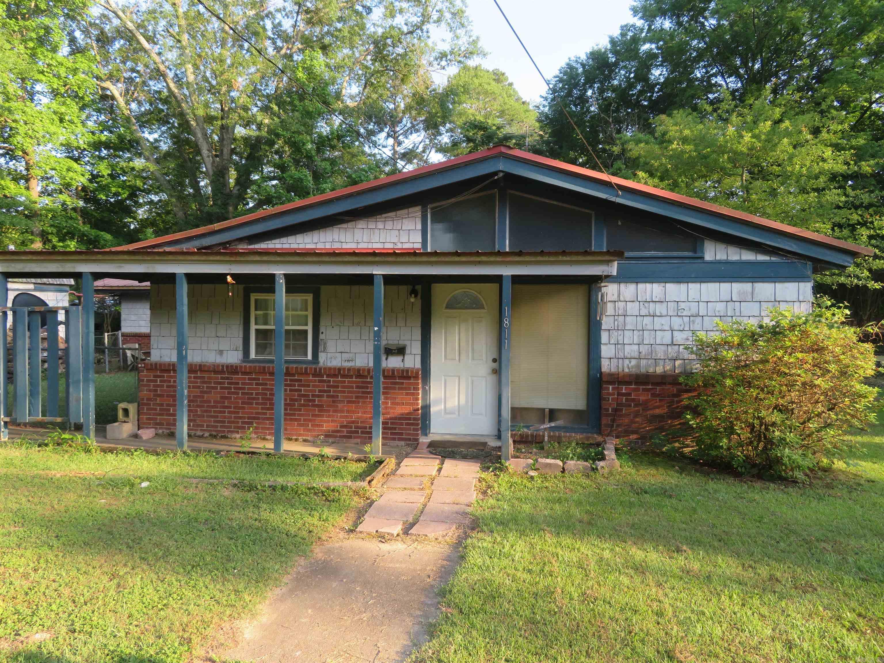 1811  Sylvia  Arkadelphia, AR