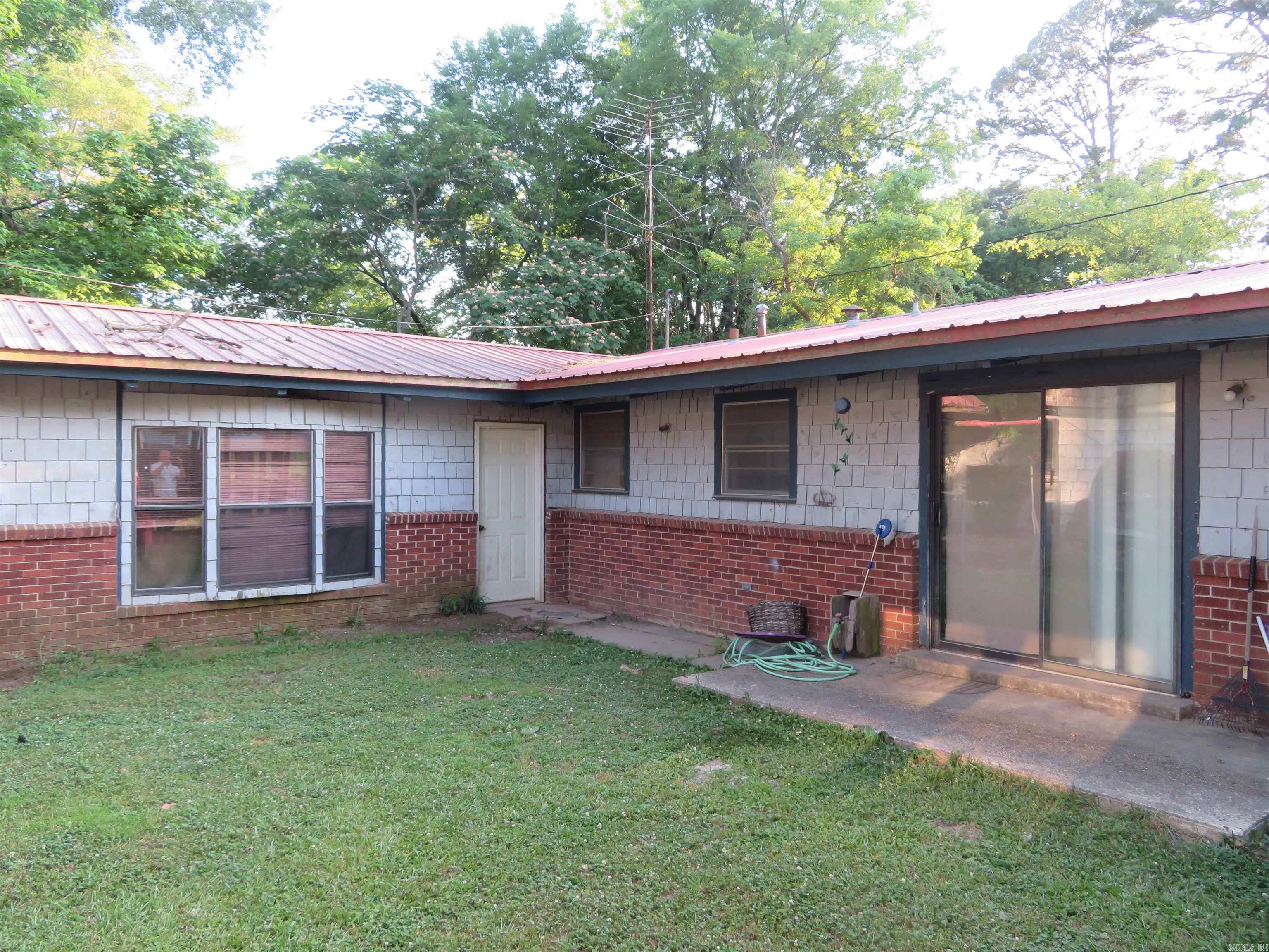 1811  Sylvia  Arkadelphia, AR