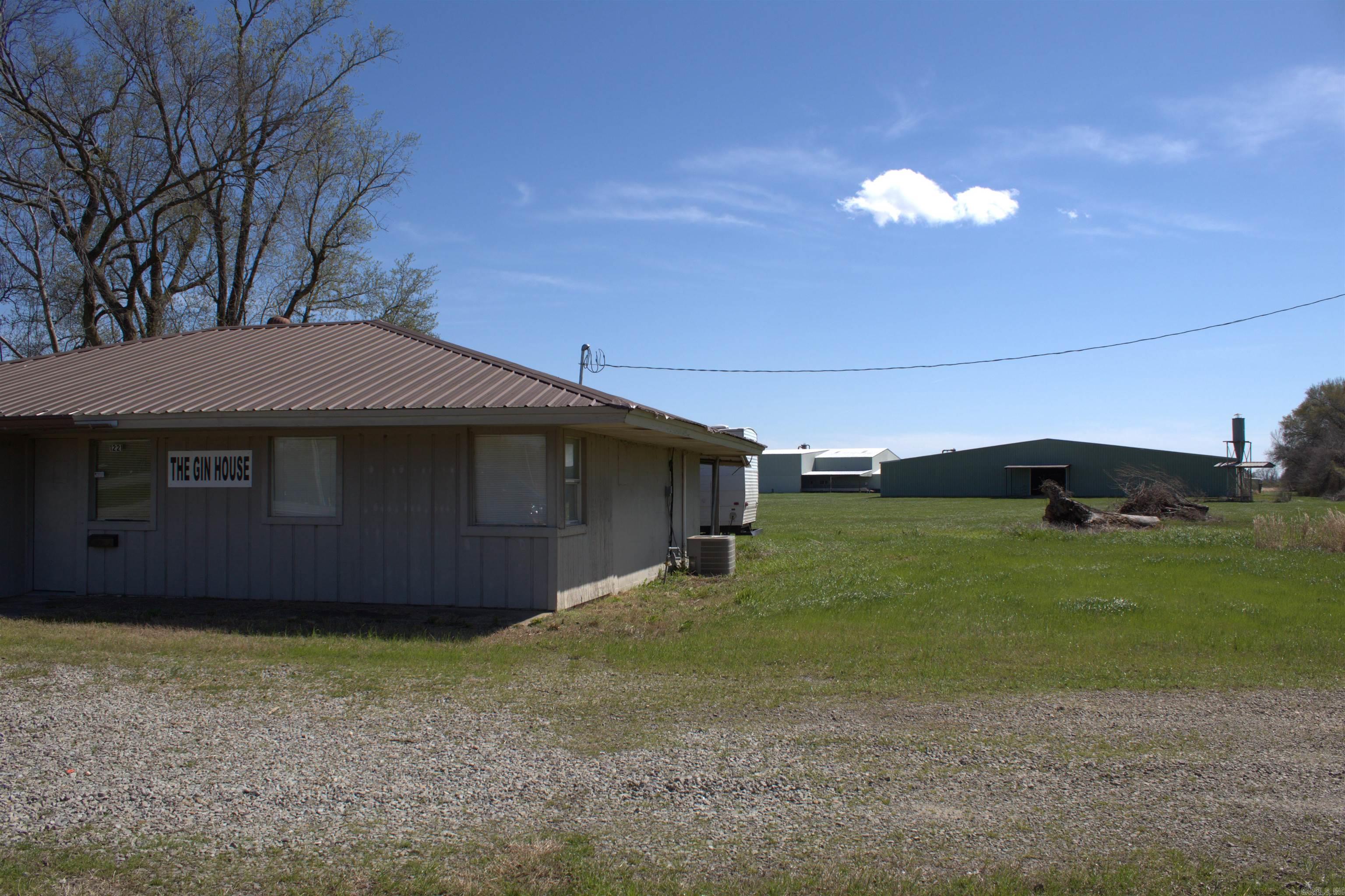 1020 E Speedway  Dermott, AR