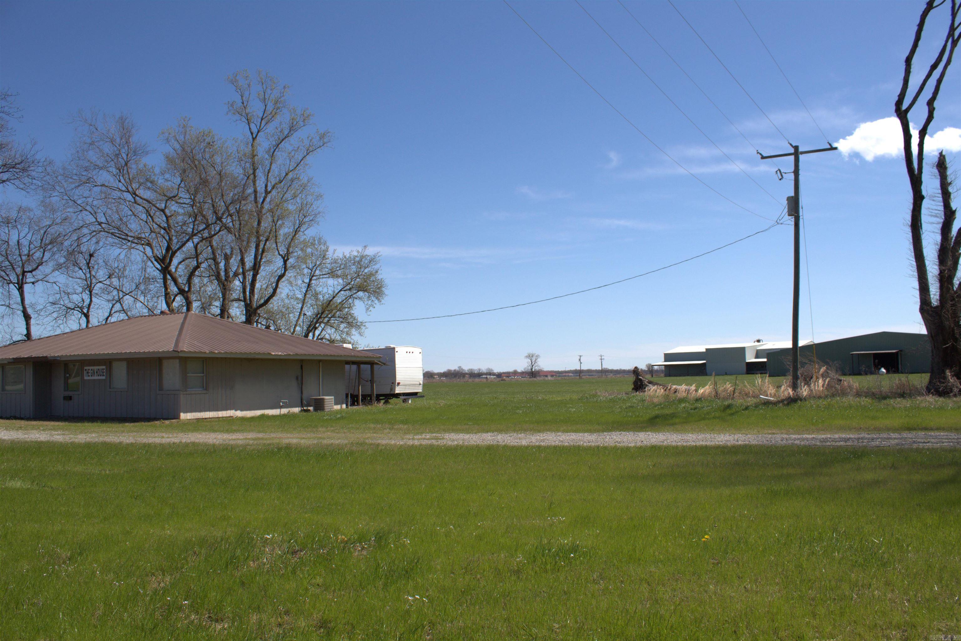 1020 E Speedway  Dermott, AR