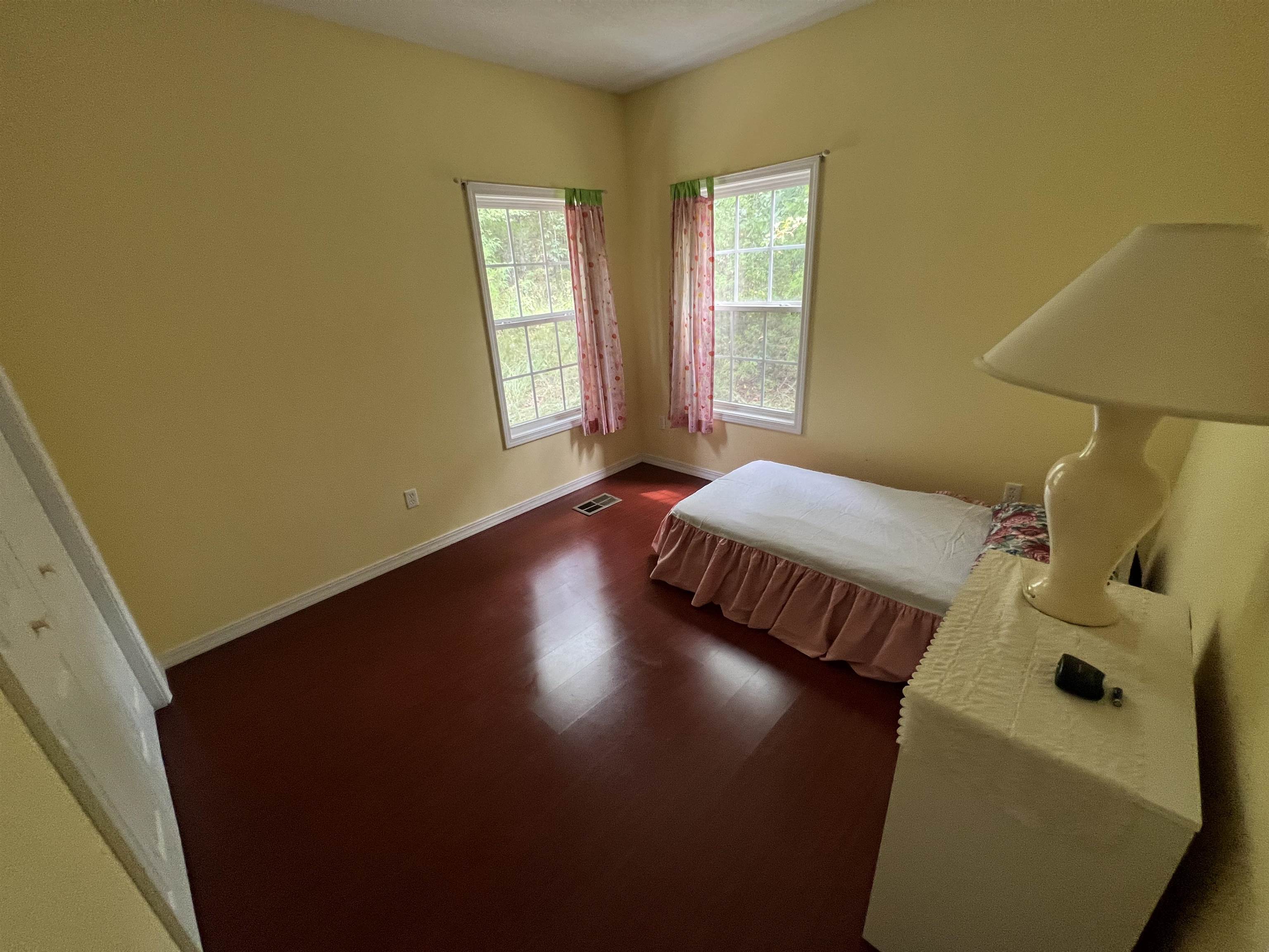 106  Iroquois  Cherokee Village, AR