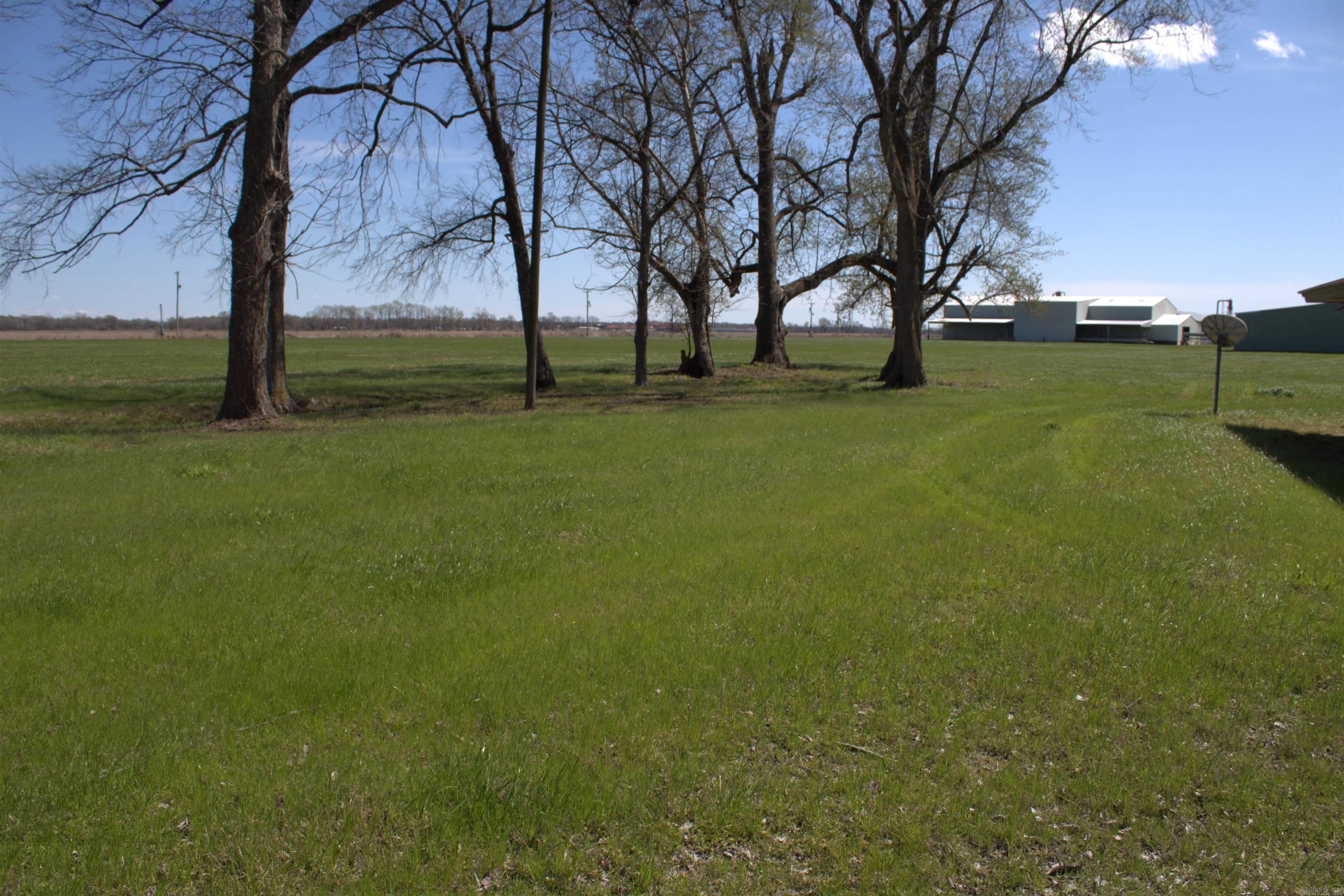 1020 E Speedway  Dermott, AR