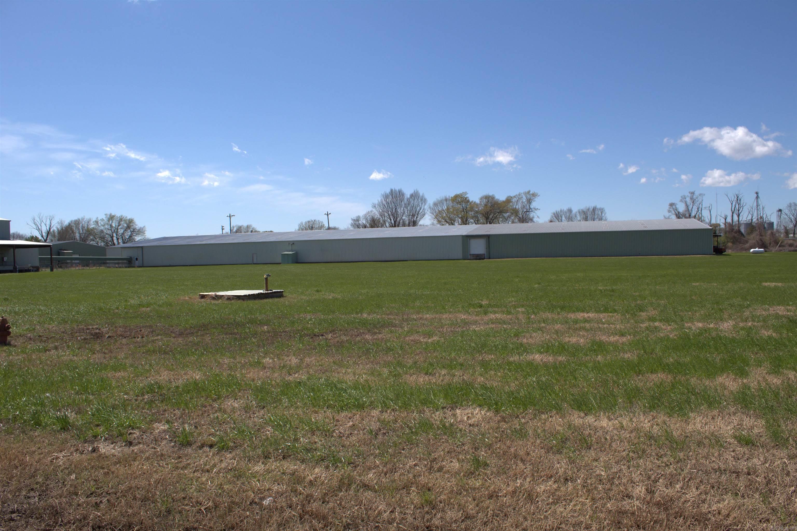 1020 E Speedway  Dermott, AR