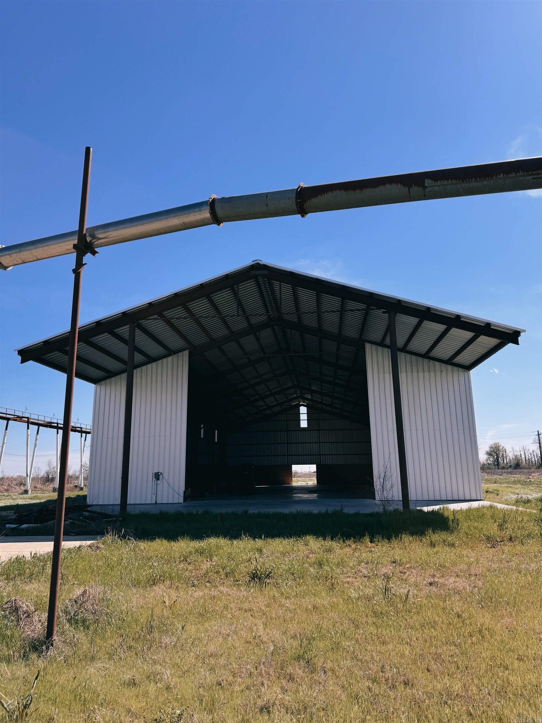 1020 E Speedway  Dermott, AR