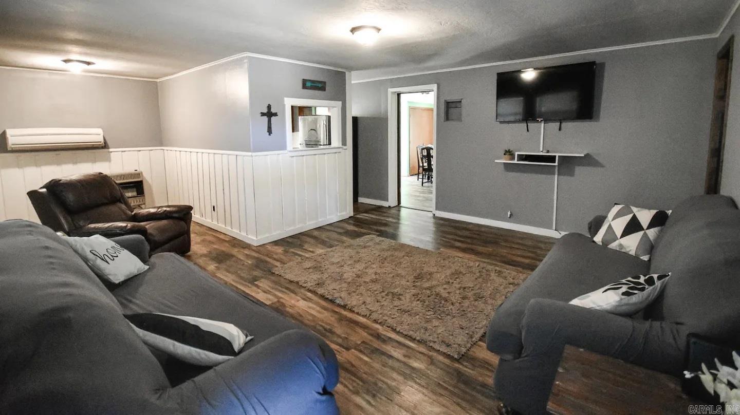 4574  Hwy 8 E  Mena, AR