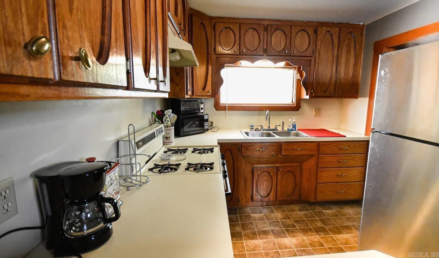 4574  Hwy 8 E  Mena, AR