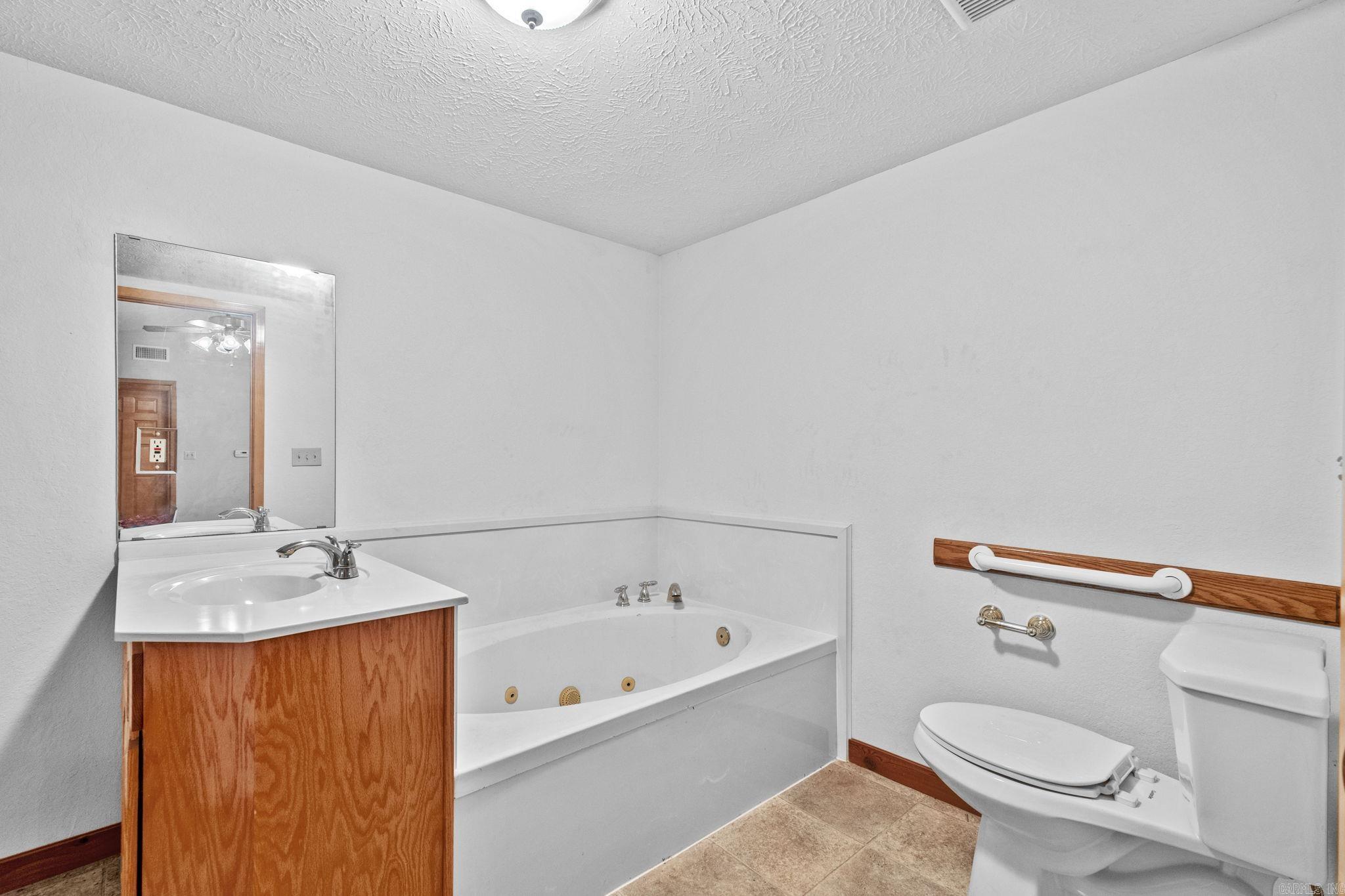 90 Windwood Loop  Cabot, AR