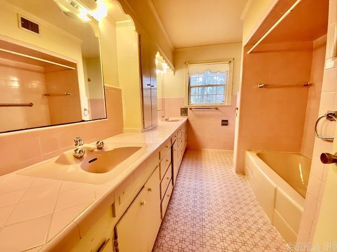 221  Elaine  Camden, AR