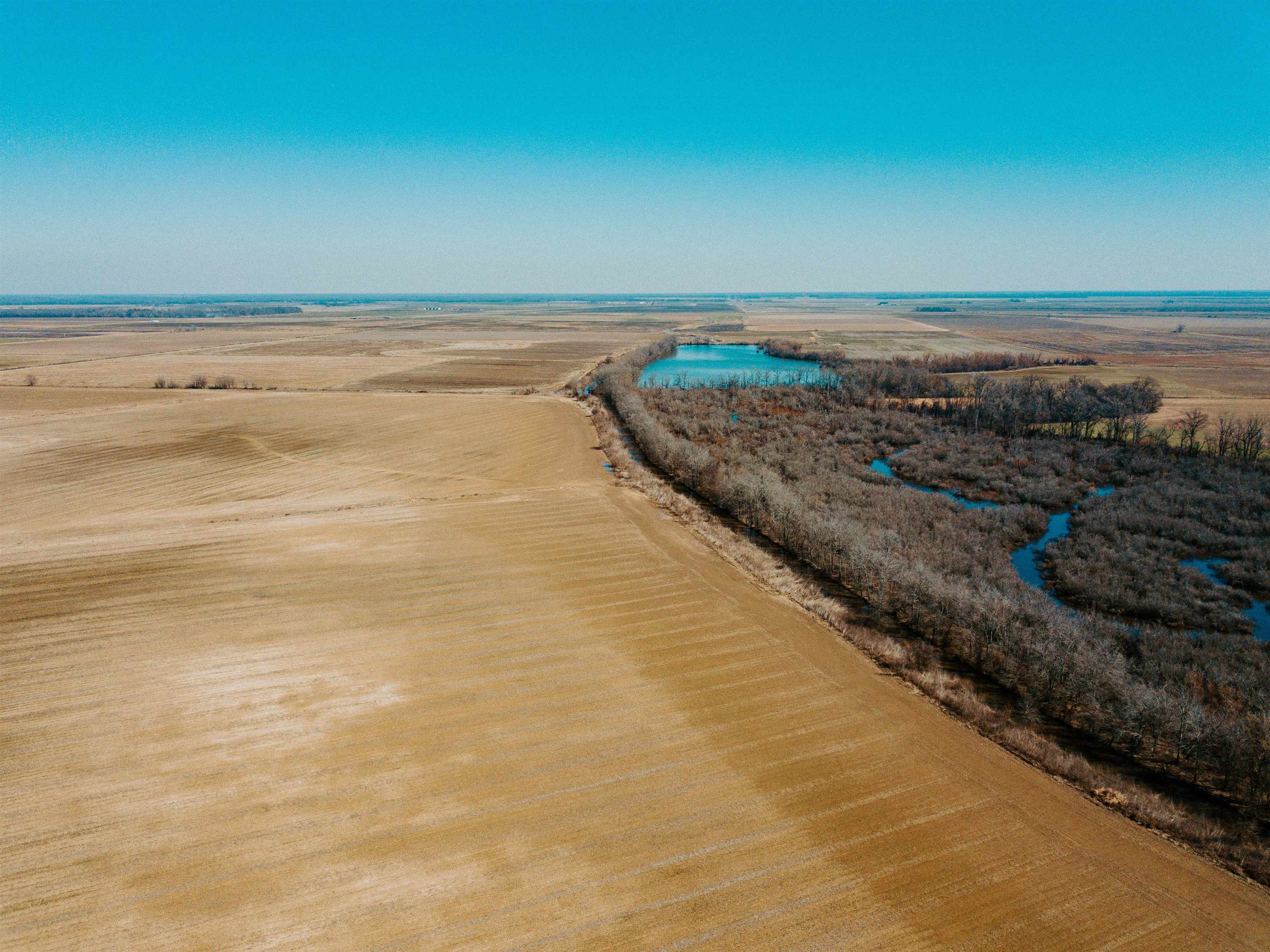 00  Bell Rd  Gillett, AR