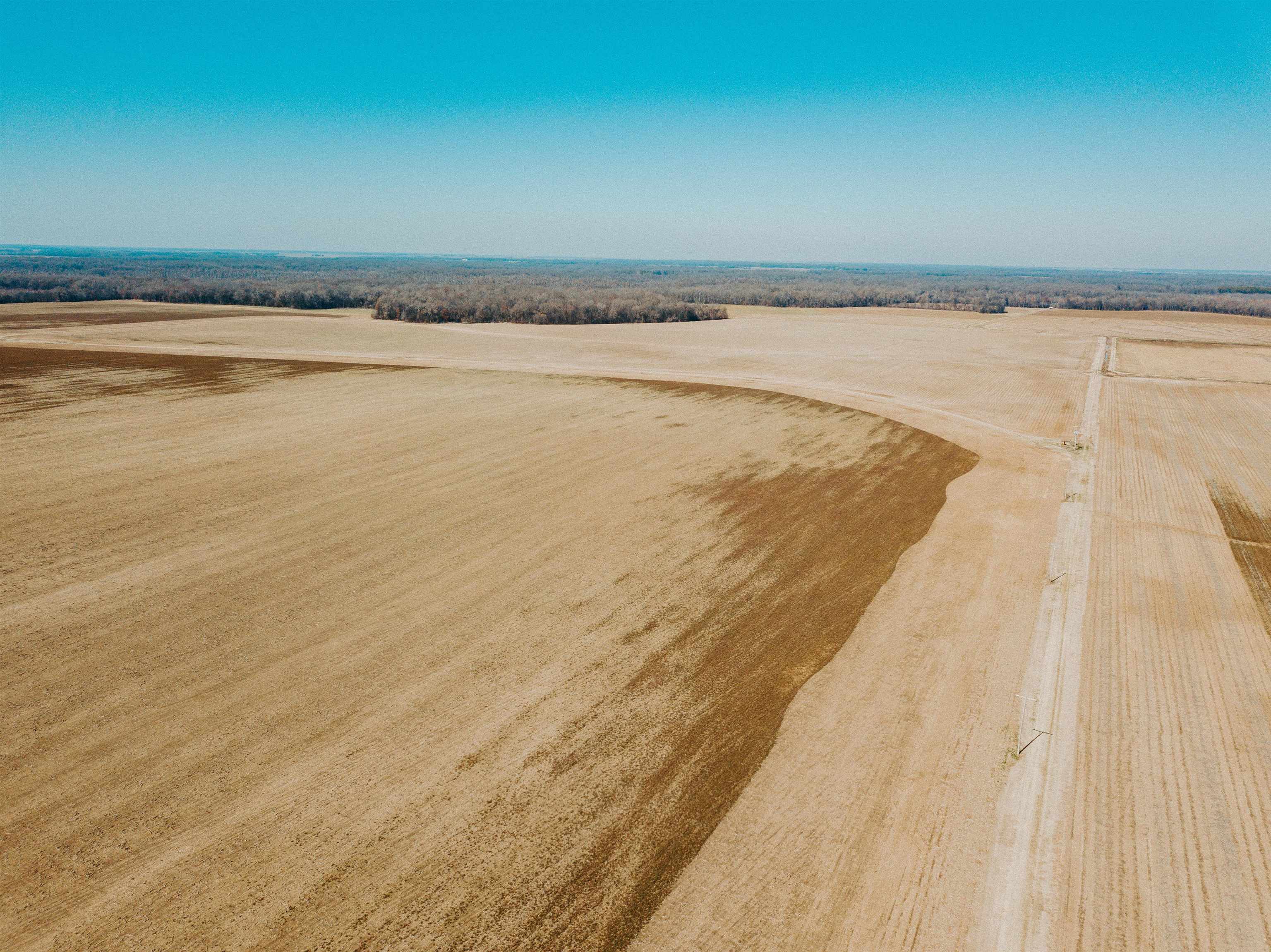 00  Bell Rd  Gillett, AR