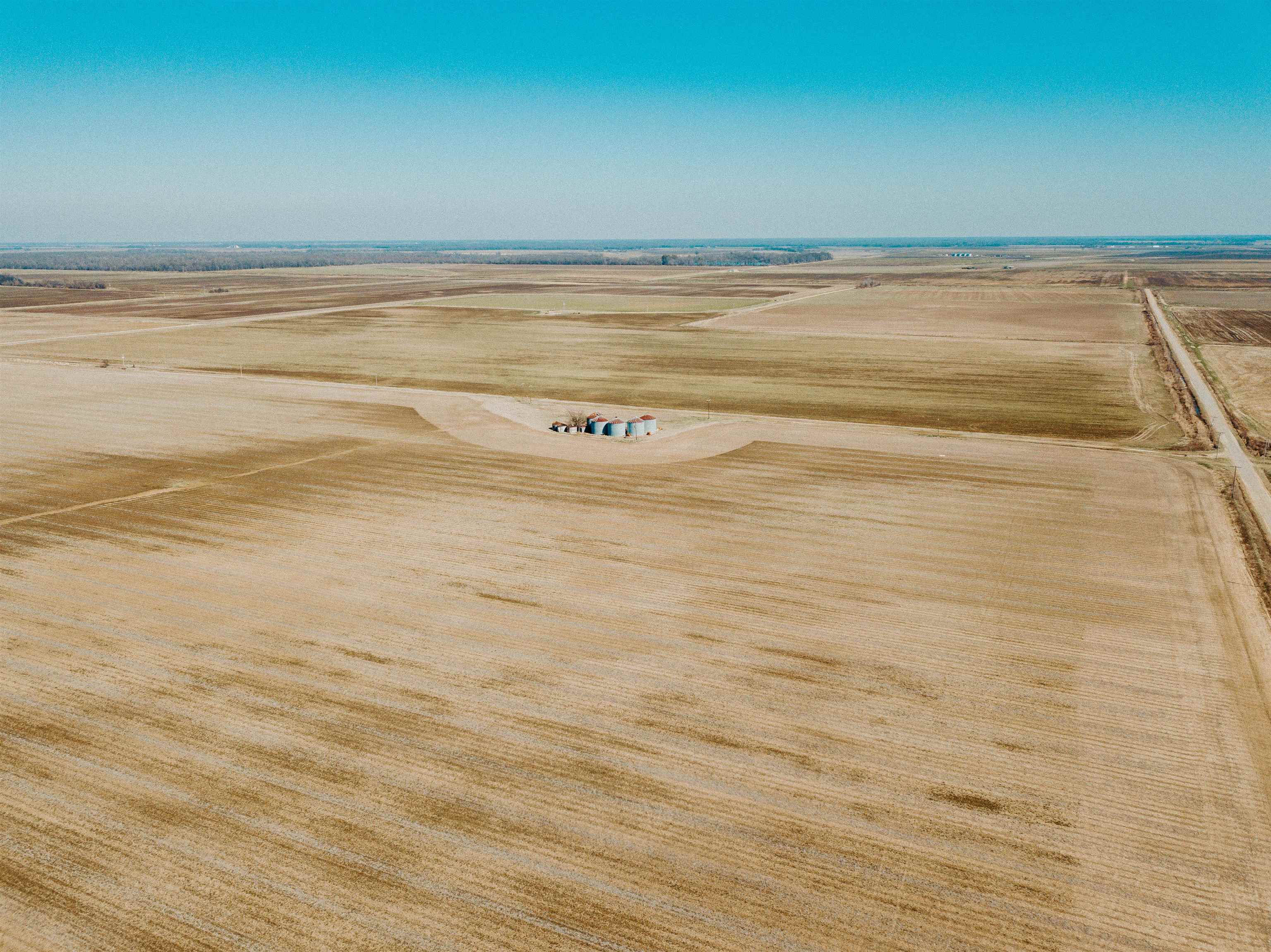 00  Bell Rd  Gillett, AR